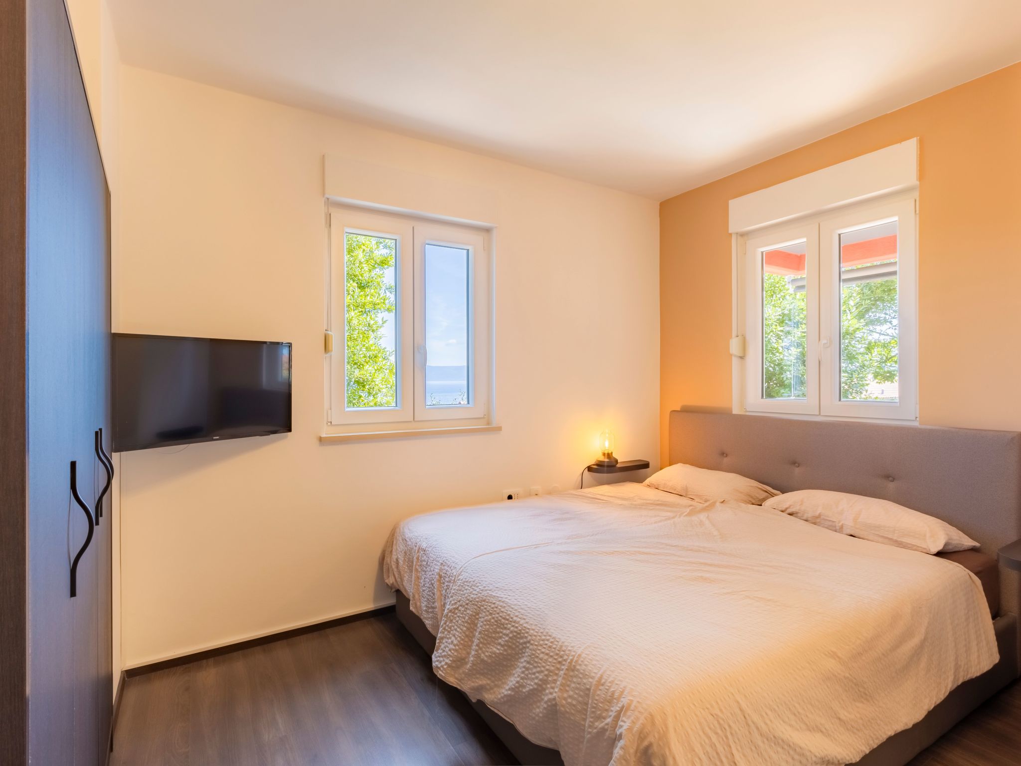 Red House Apartments Sveta Marina-Binnen