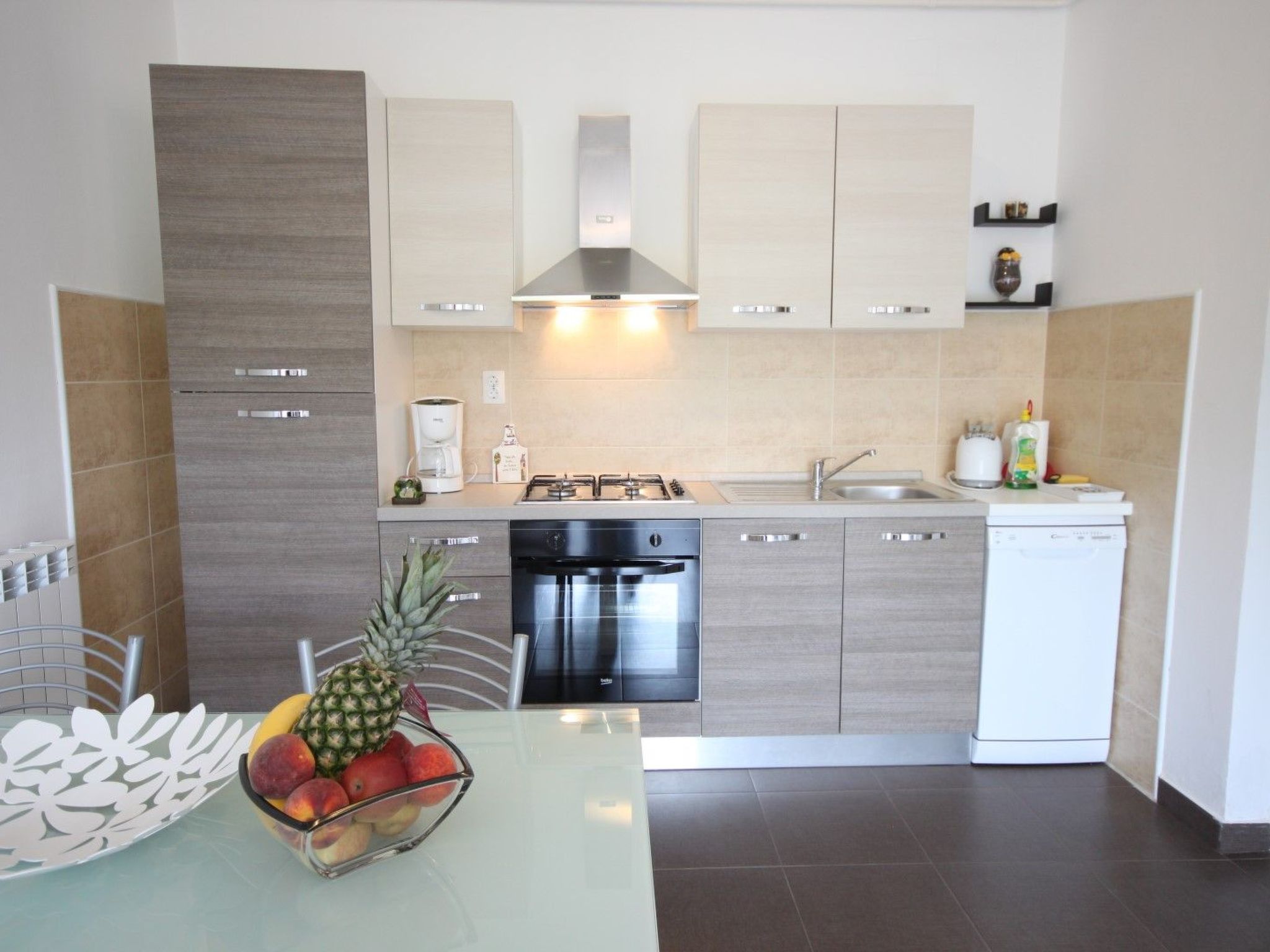 "Leonardo B2" mit Terrasse-Drinnen