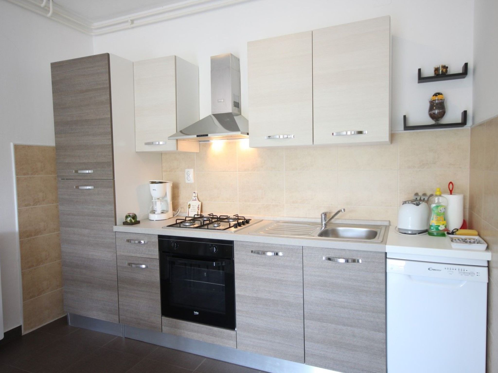 "Leonardo B2" mit Terrasse-Drinnen