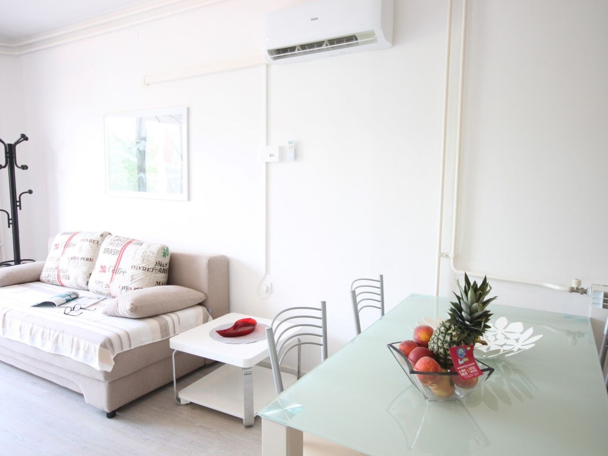 "Leonardo B2" mit Terrasse-Drinnen