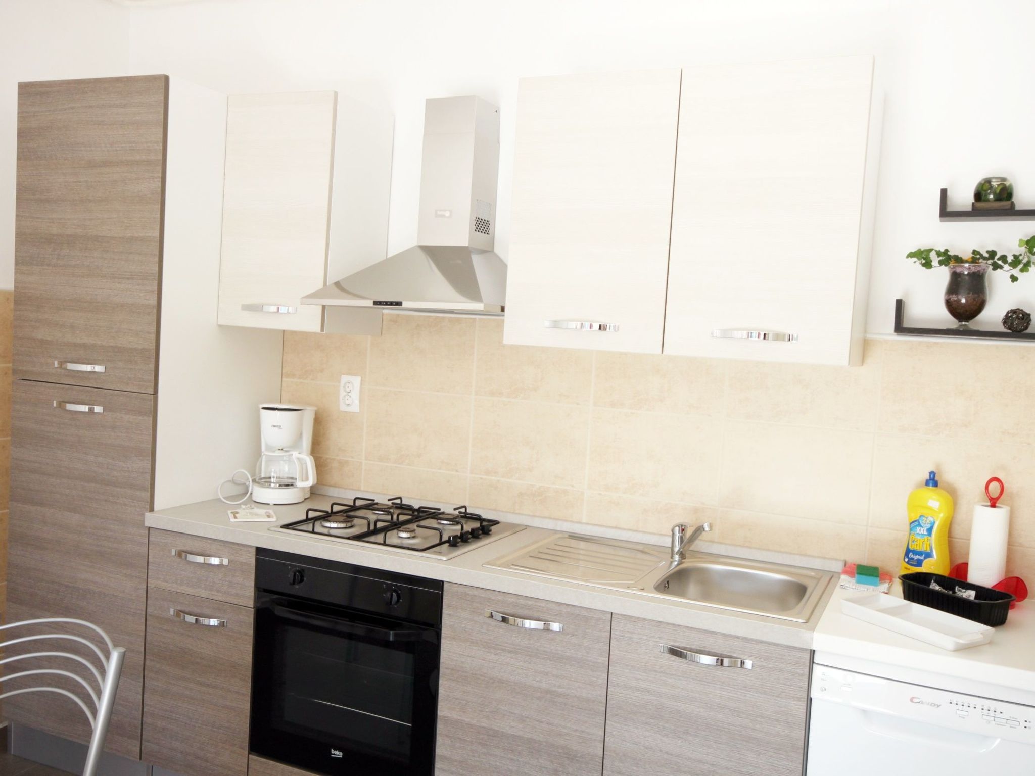 "Leonardo B2" mit Terrasse-Drinnen