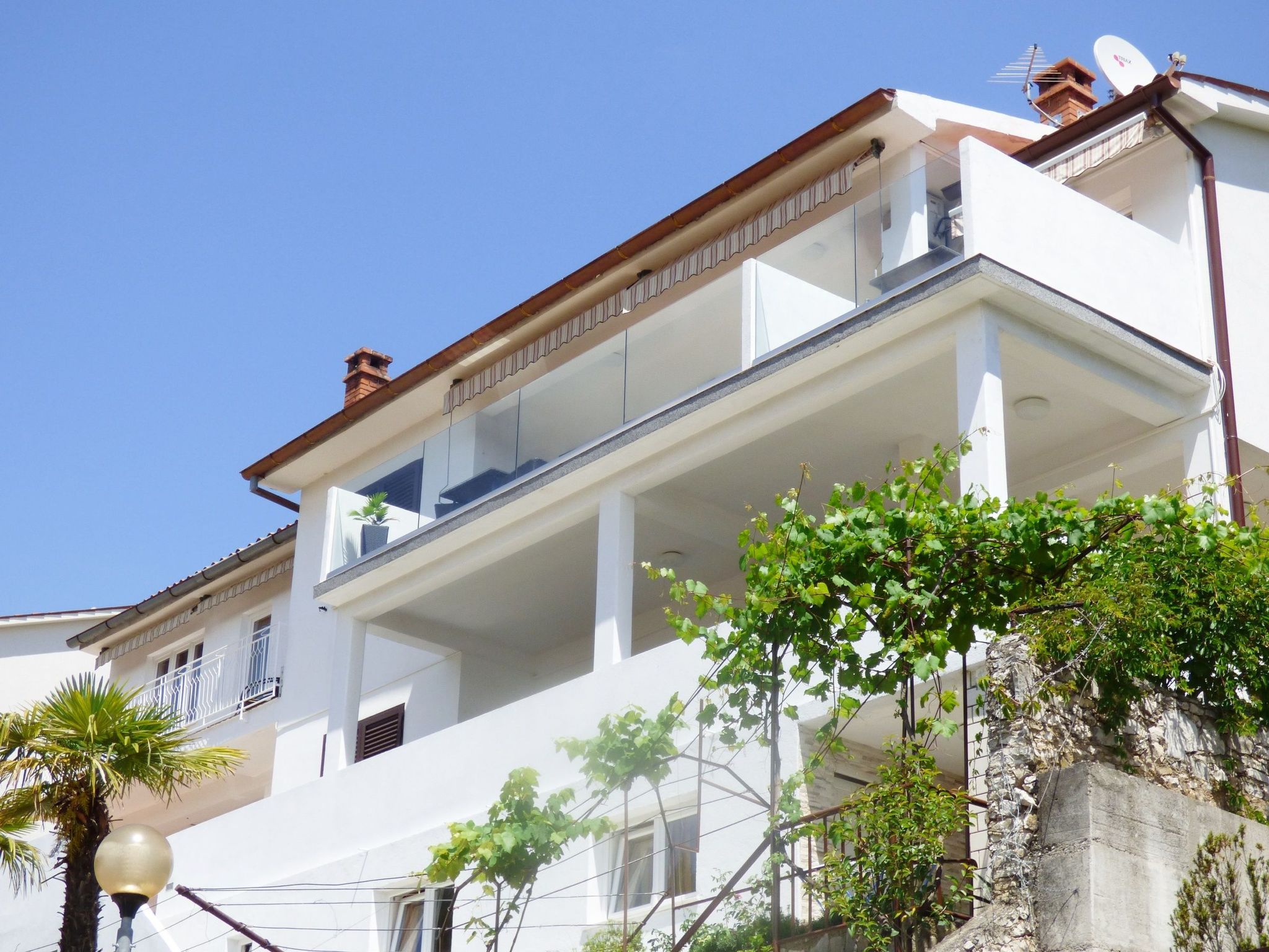 Wohnung "Leonardo" mit Blick auf das Wasser-Drinnen