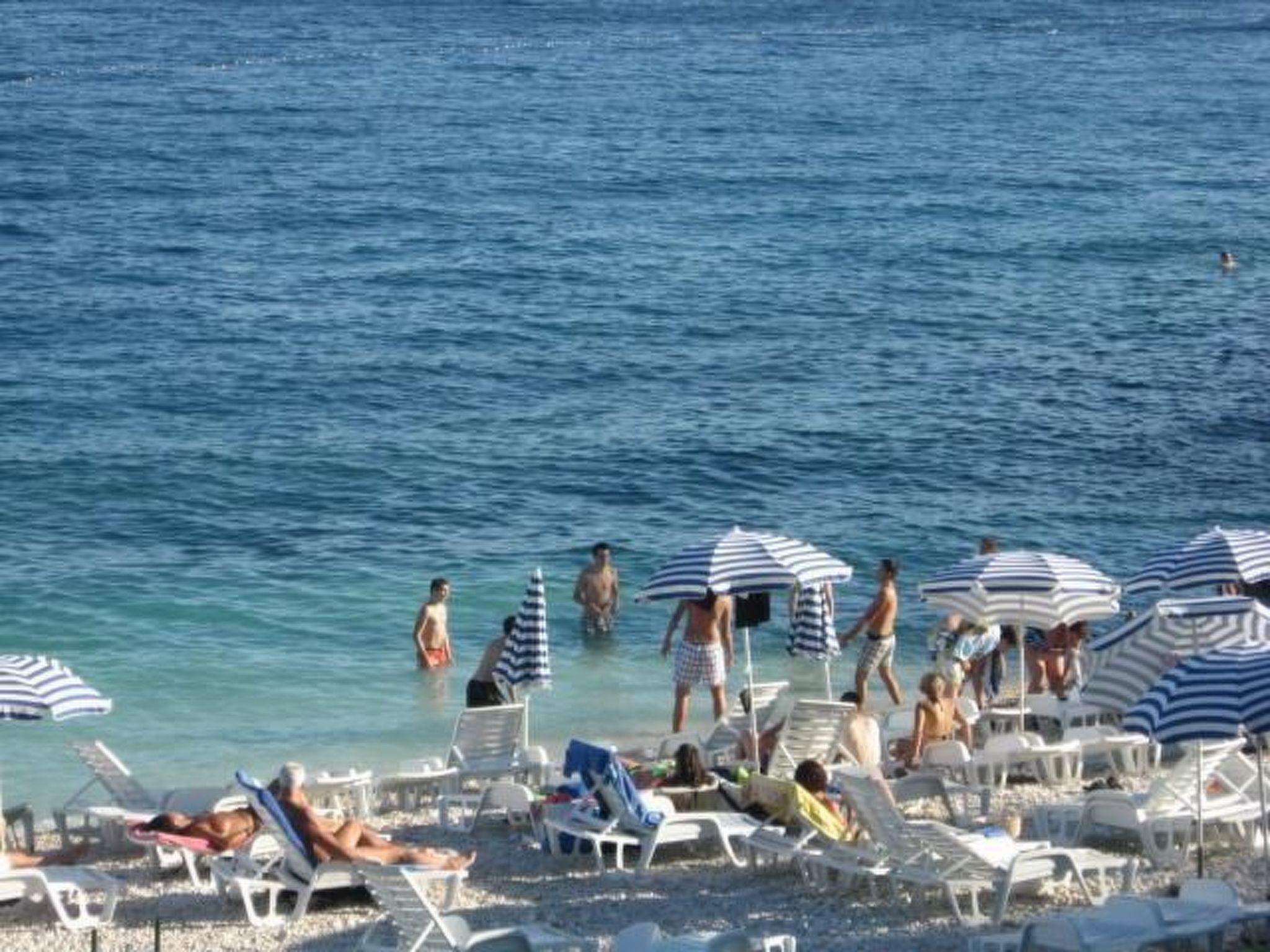 Wohnung "Leonardo" mit Blick auf das Wasser-Drinnen