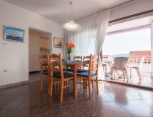 Wohnung Violett für 6 Personen