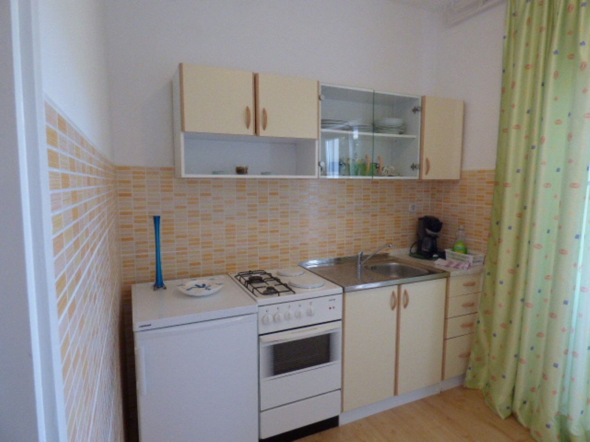 Kleines Apartment in der ersten Etage-Drinnen