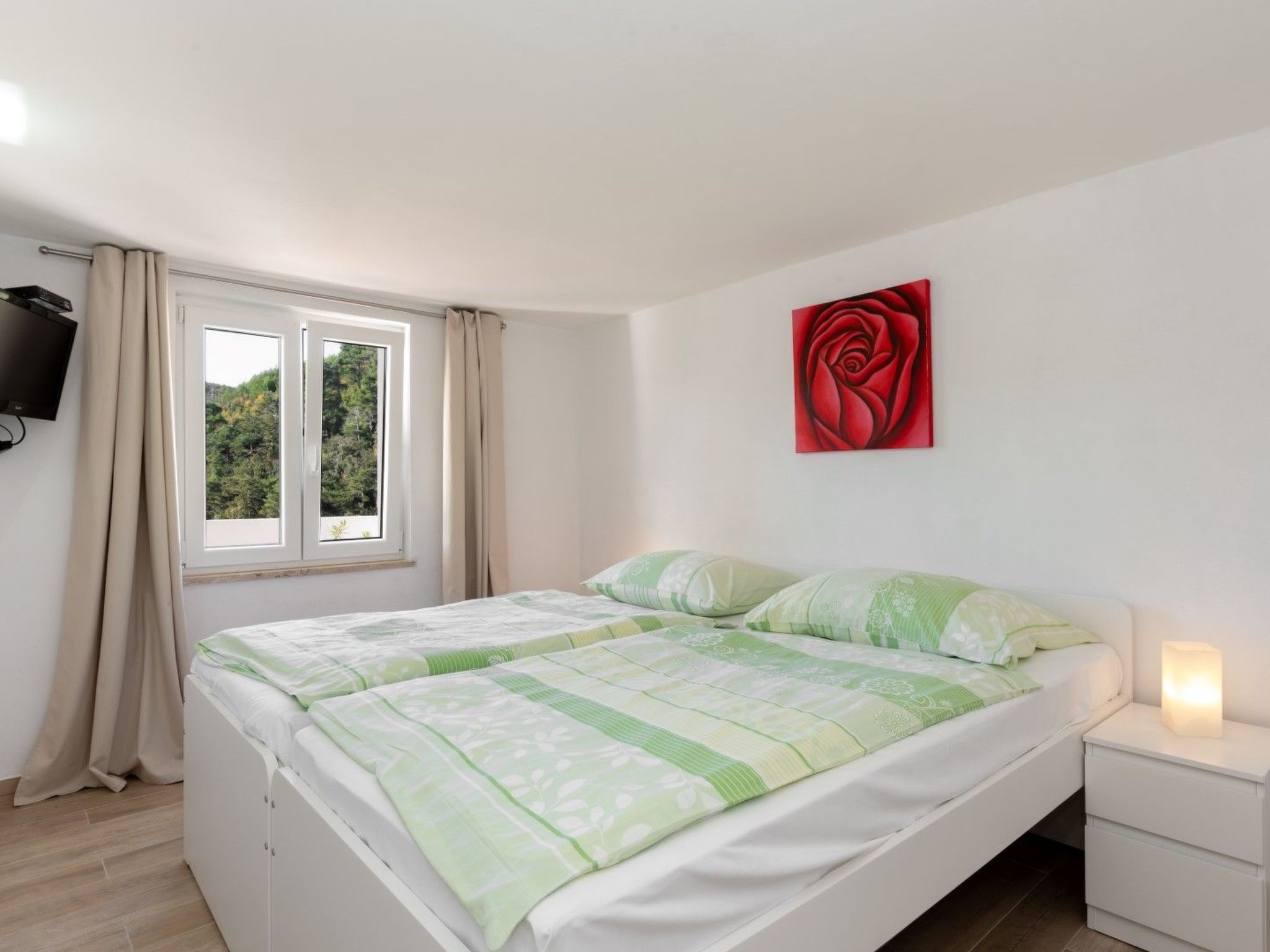 Apartment mit großer Terrasse-Drinnen