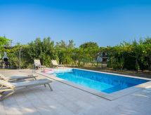Vrijstaand vakantiehuis met privézwembad voor 7 personen in Drenje, Istrië - thumbnail 4