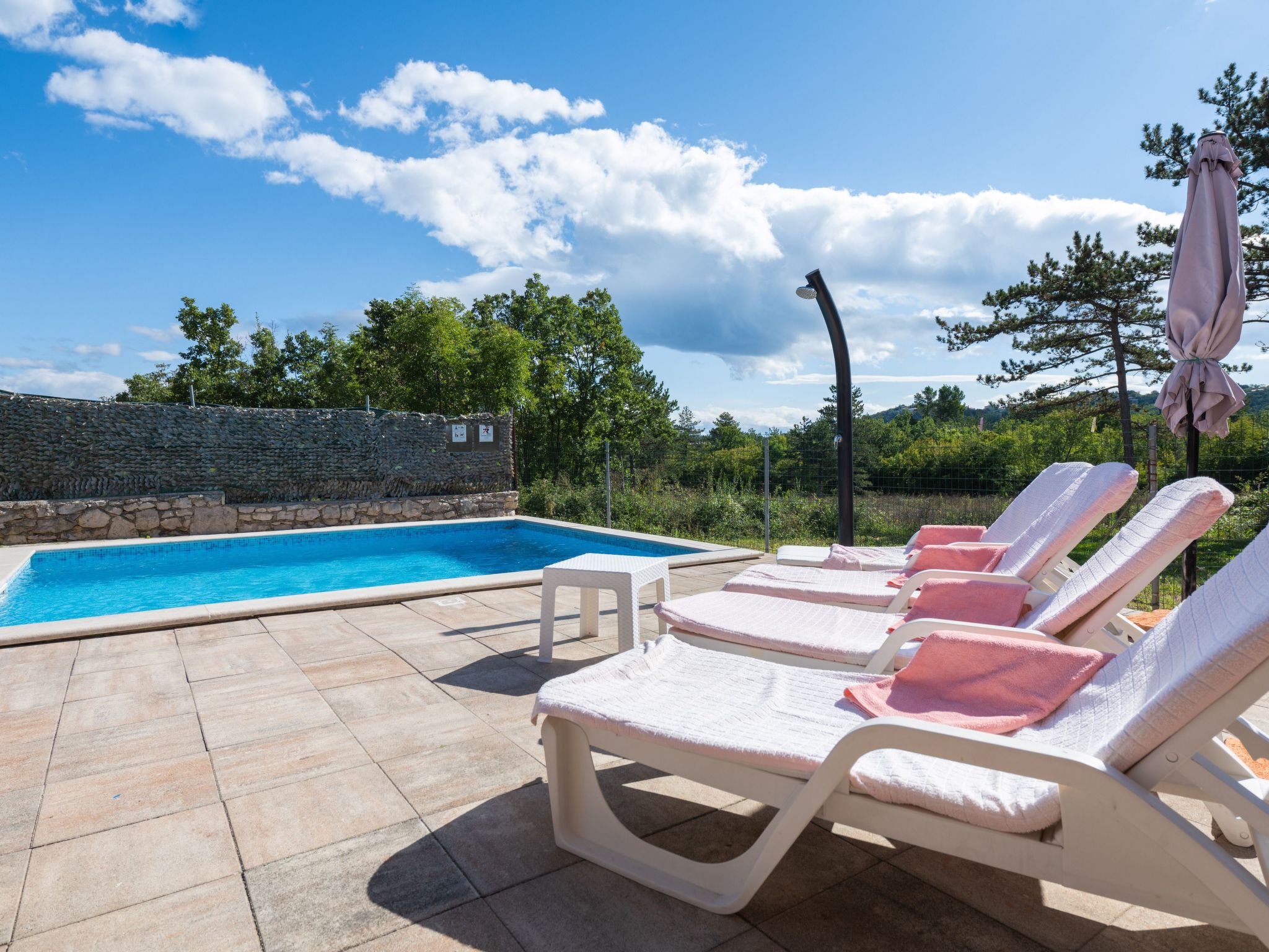 Haus Orange - Familienfreundliche Lage mit Pool-Binnen