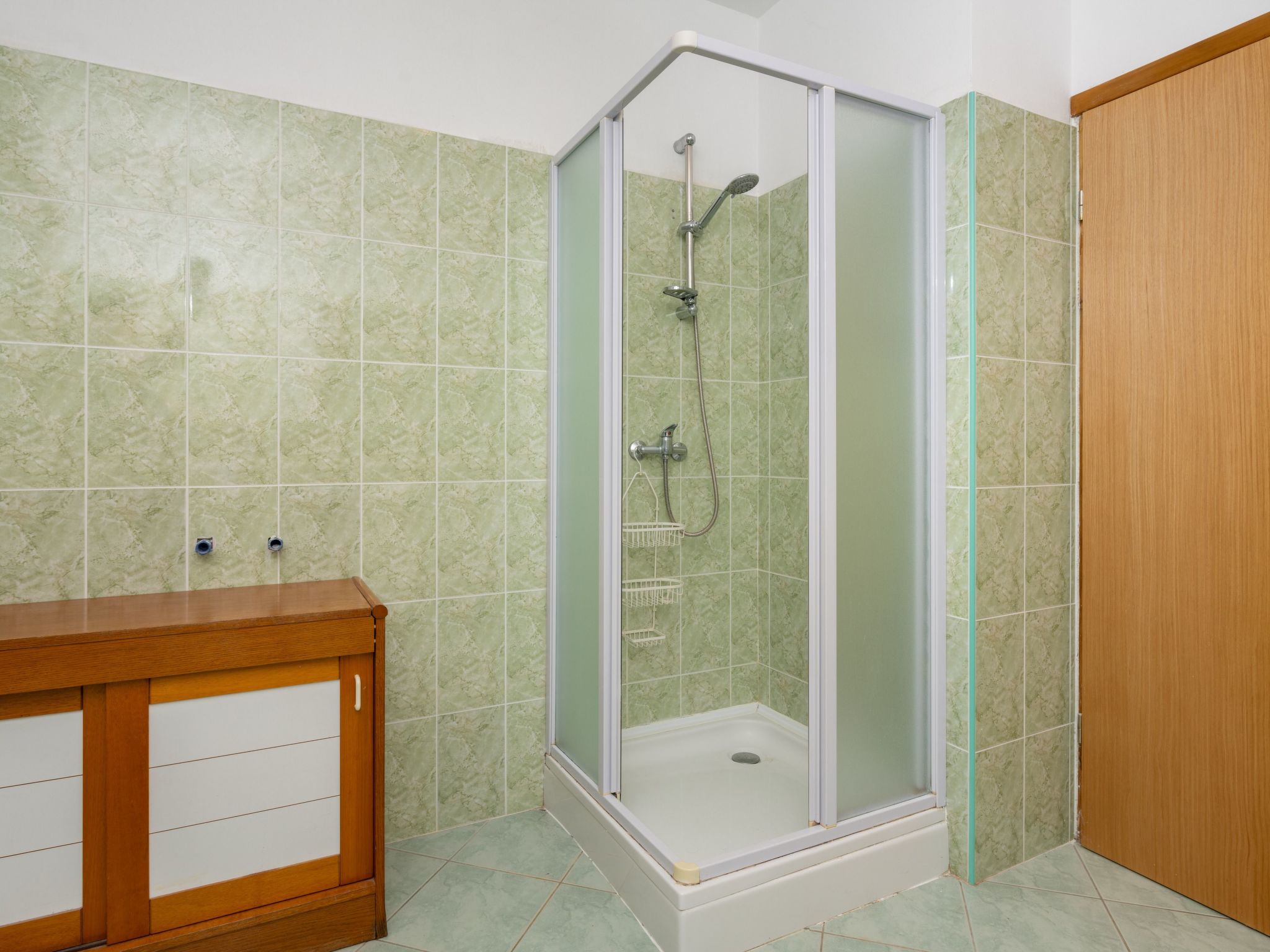 Haus Orange - Familienfreundliche Lage mit Pool-Binnen