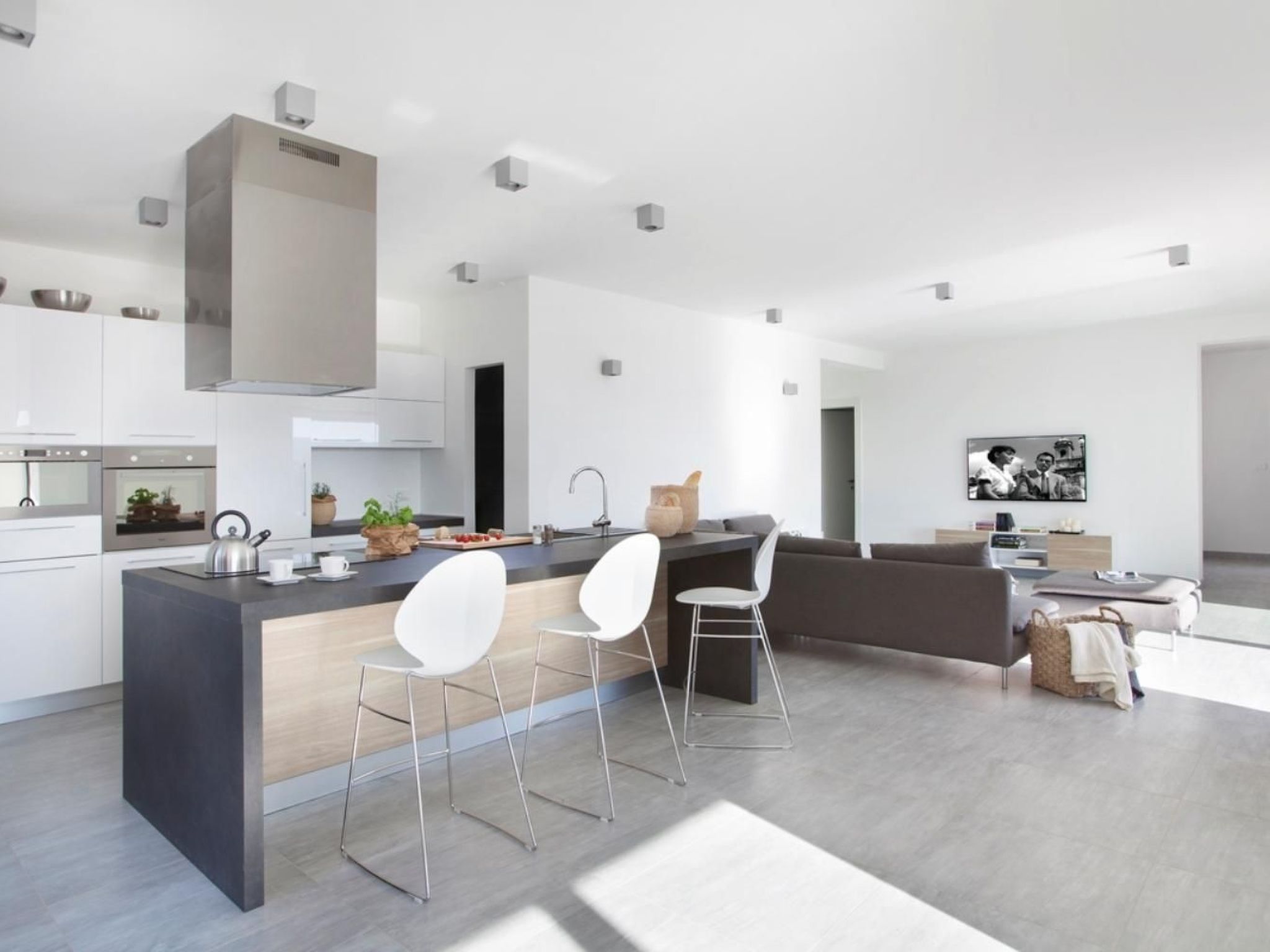 Moderne Villa Arsia mit Pool, gelegen in der Nähe von Labin-Drinnen