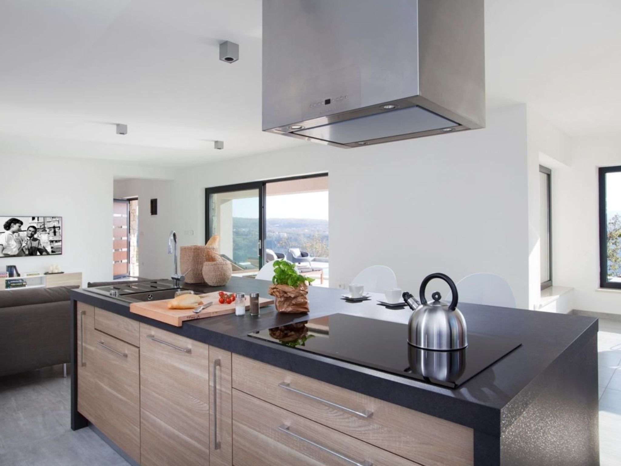 Moderne Villa Arsia mit Pool, gelegen in der Nähe von Labin-Drinnen