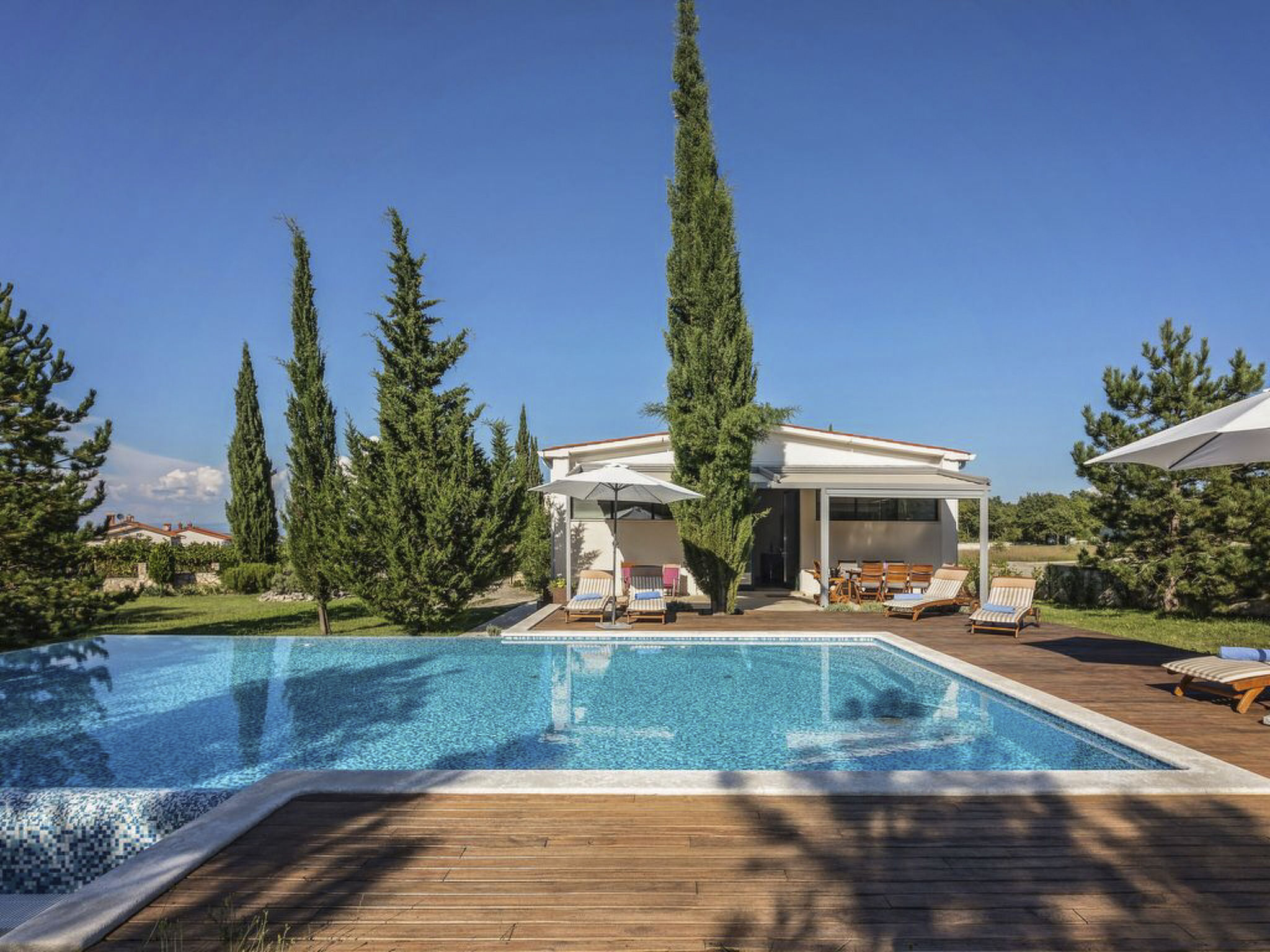 Ferienvilla 'Breg' mit Whirlpool-Inside