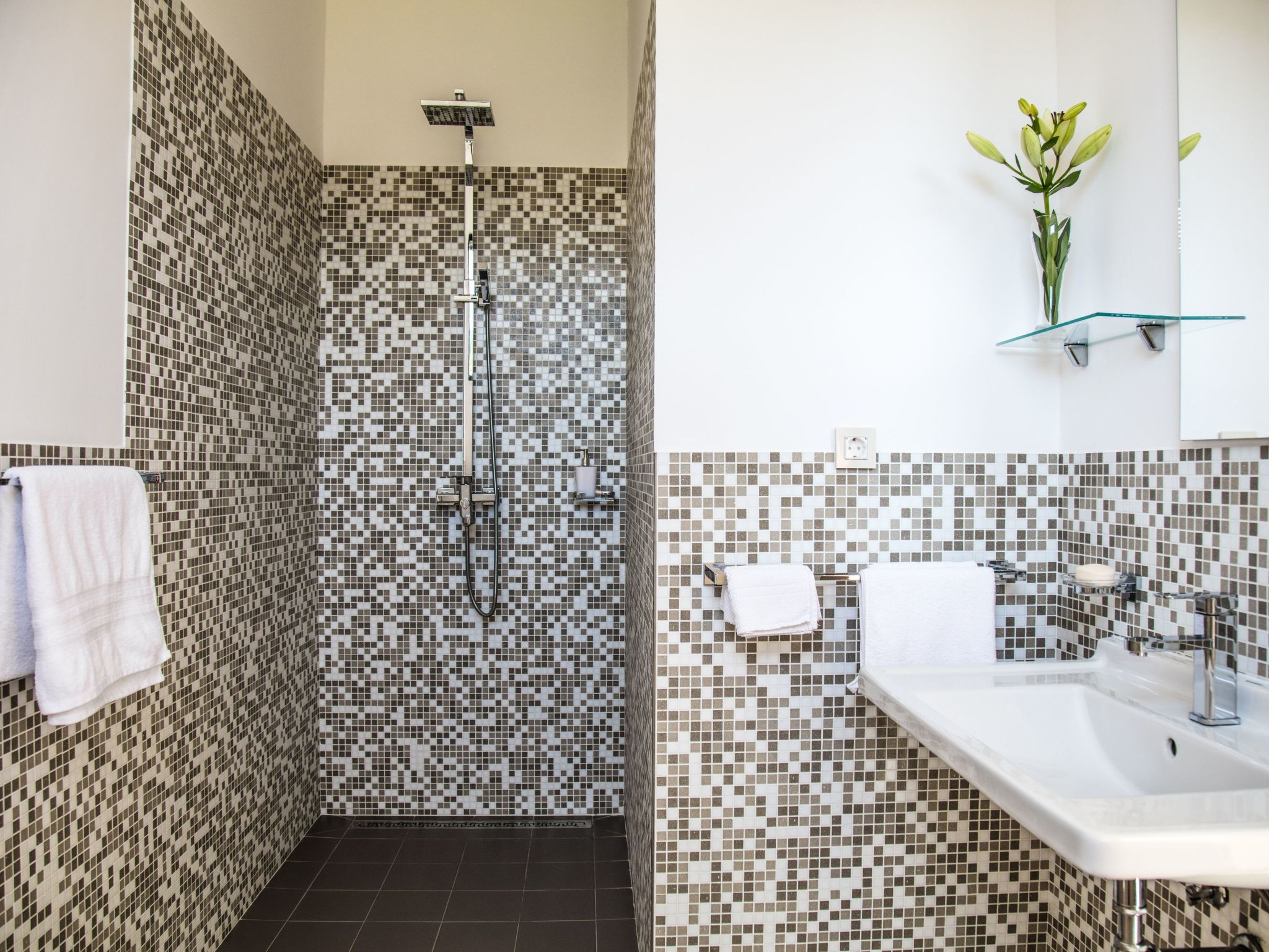 Ferienvilla 'Breg' mit Whirlpool-Inside