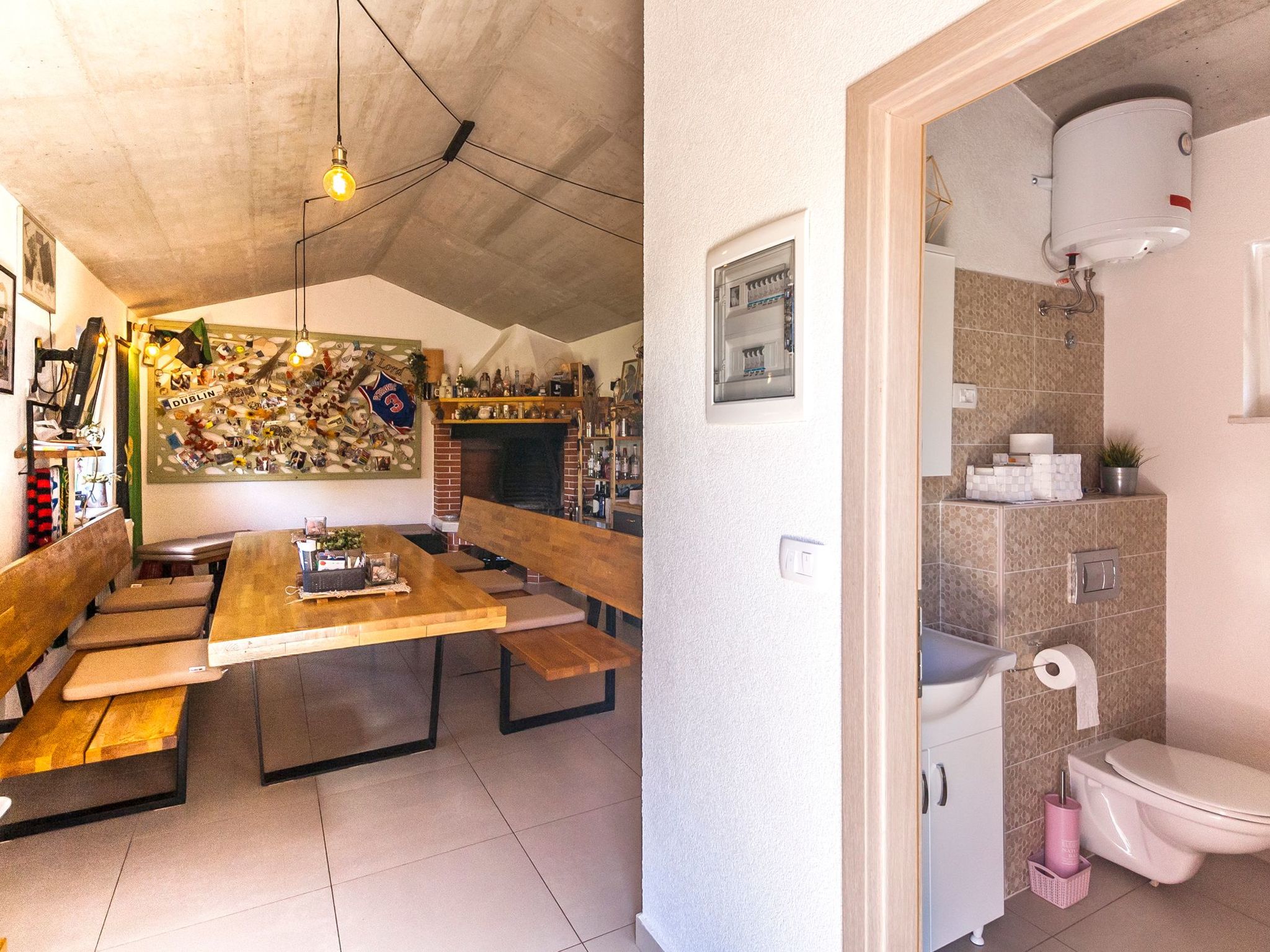 Vollständig freistehendes Haus mit schönem Garten-Dedans