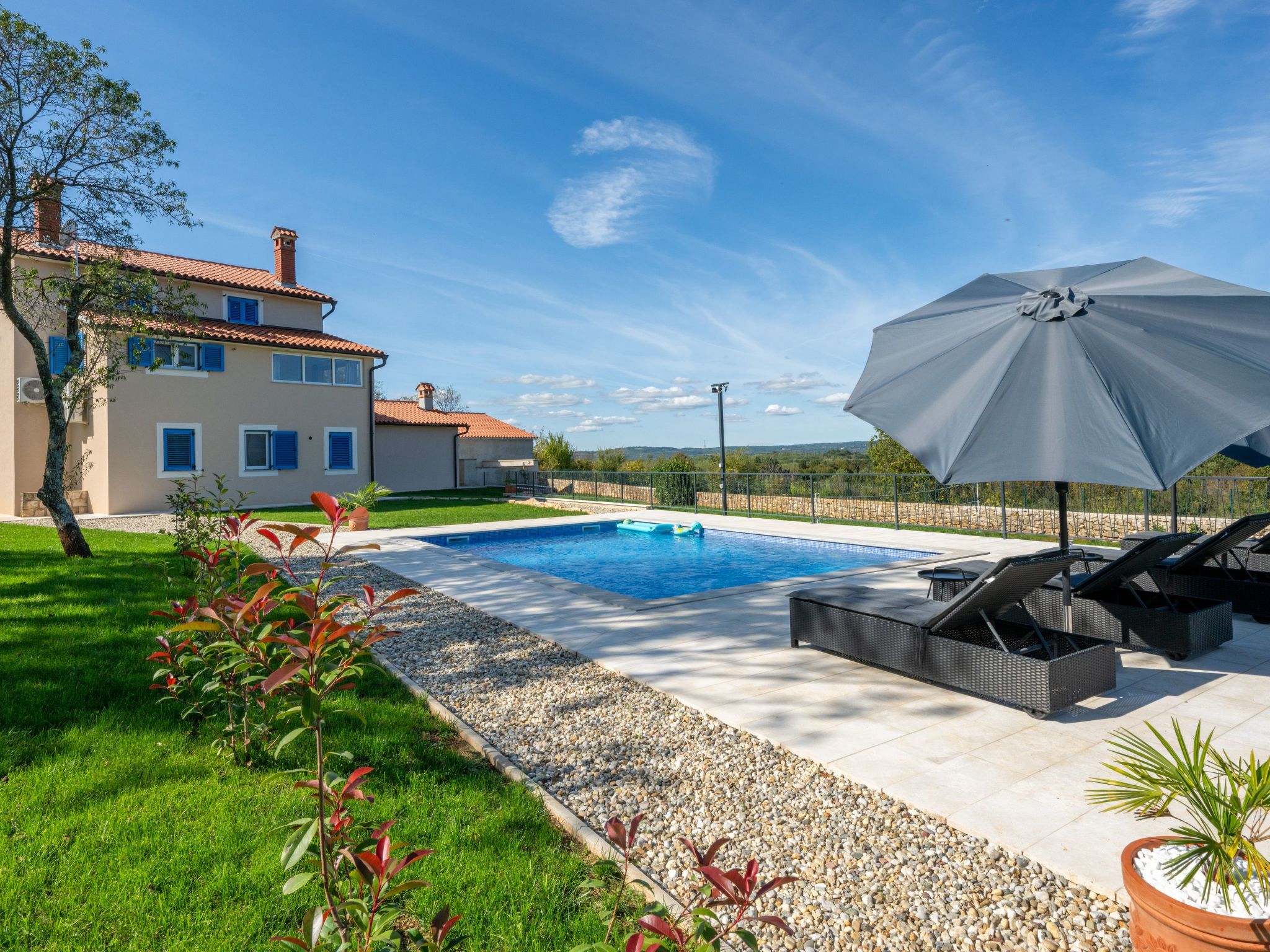 Villa "Francesca" mit Garten, Grill und Pool