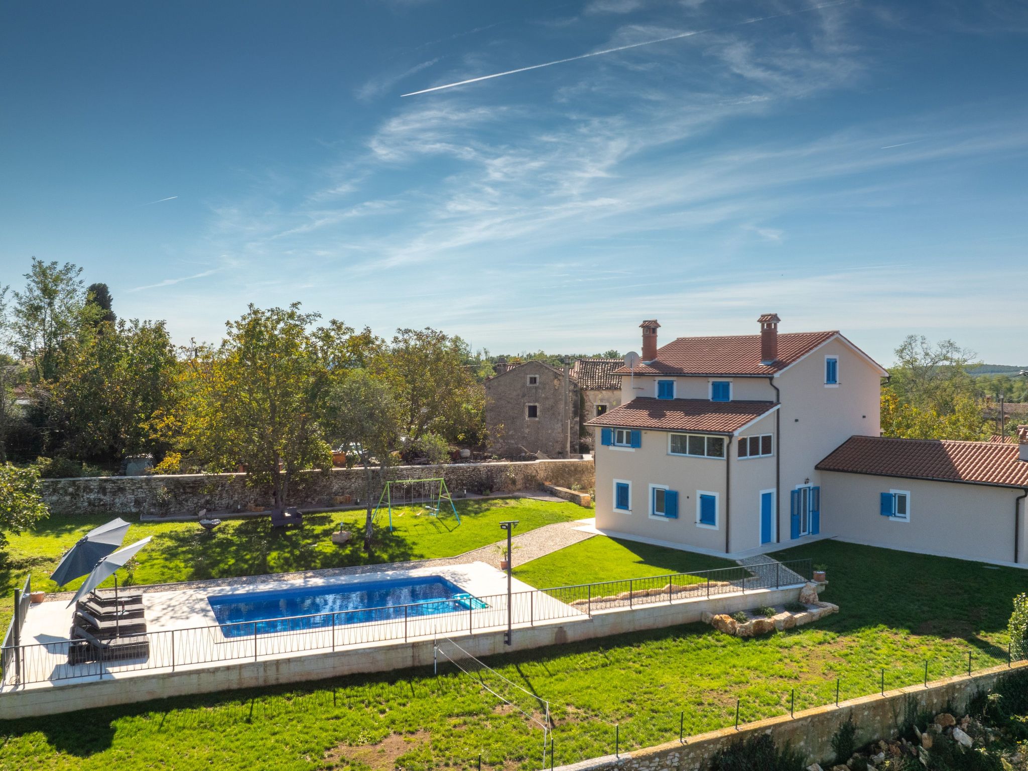 Villa "Francesca" mit Garten, Grill und Pool-Outside