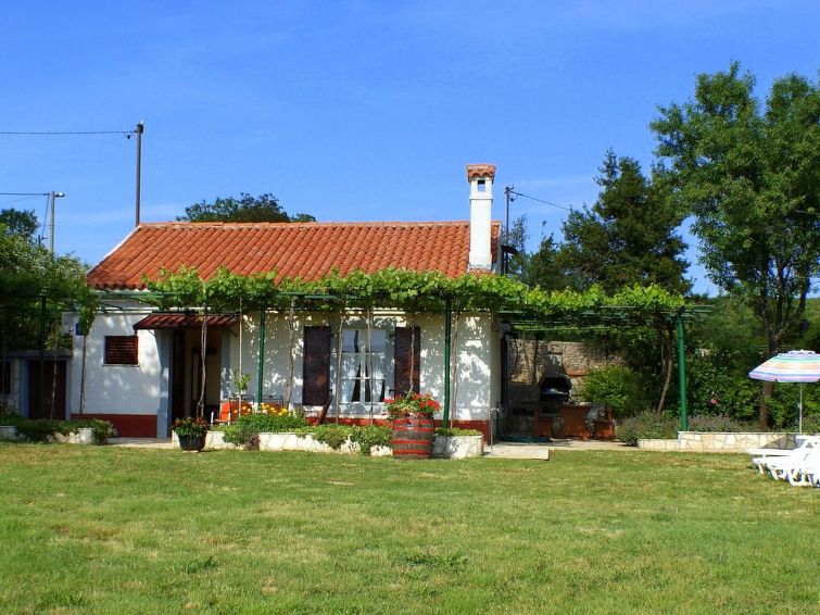 Freistehendes Haus Violeta Mit Weitläufigen Garten - Barban