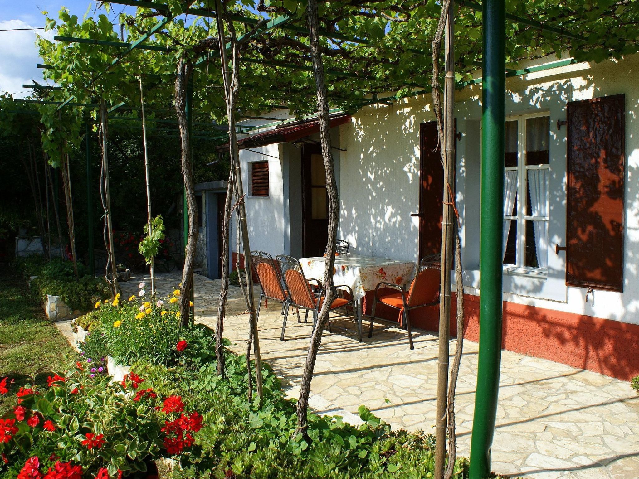 Freistehendes Haus Violeta mit weitläufigen Garten-Inside