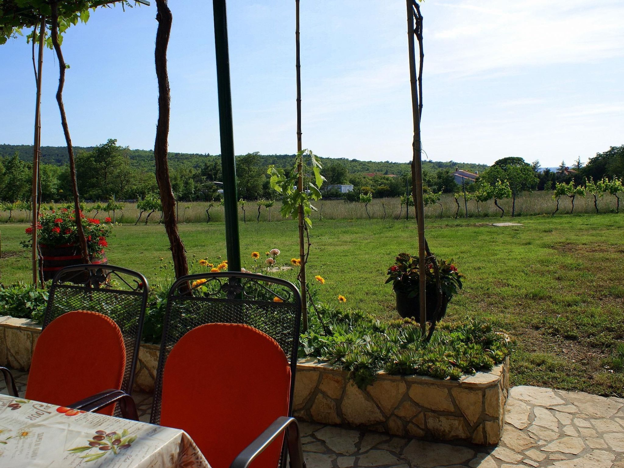 Freistehendes Haus Violeta mit weitläufigen Garten-Inside