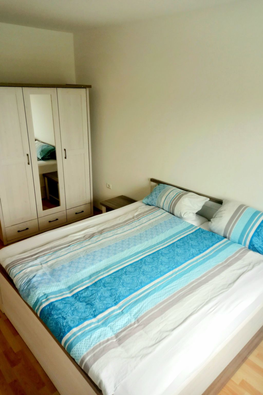 Modern ausgestattetes Ferienhaus in ruhiger Lage-Image-tags.info