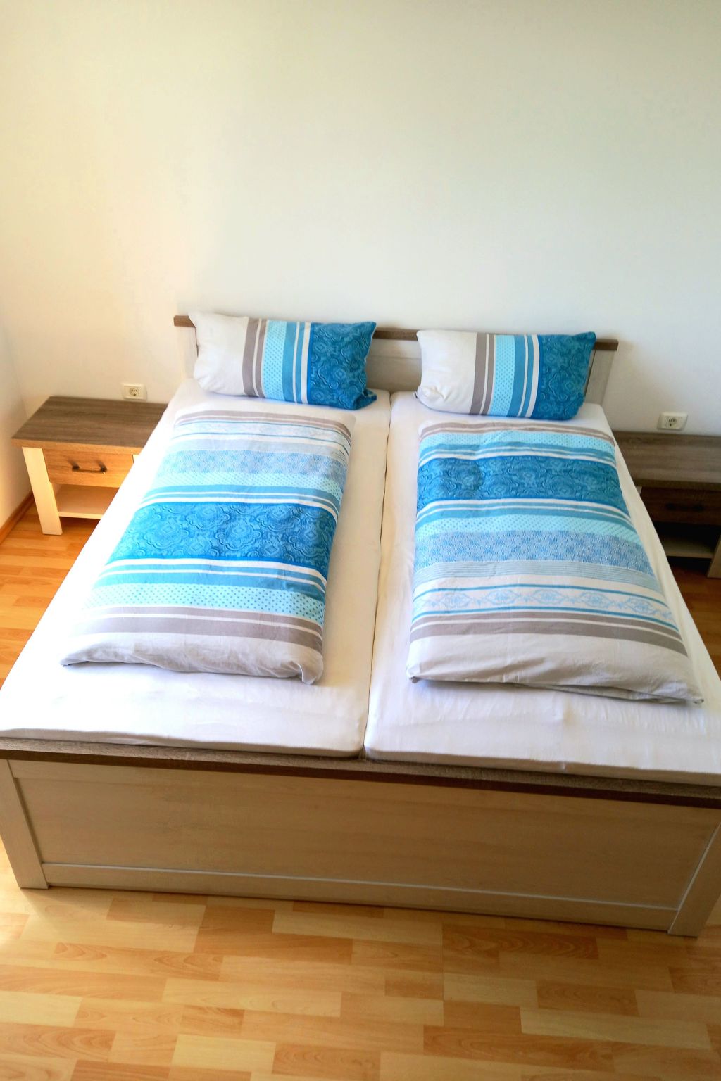 Modern ausgestattetes Ferienhaus in ruhiger Lage-Image-tags.info