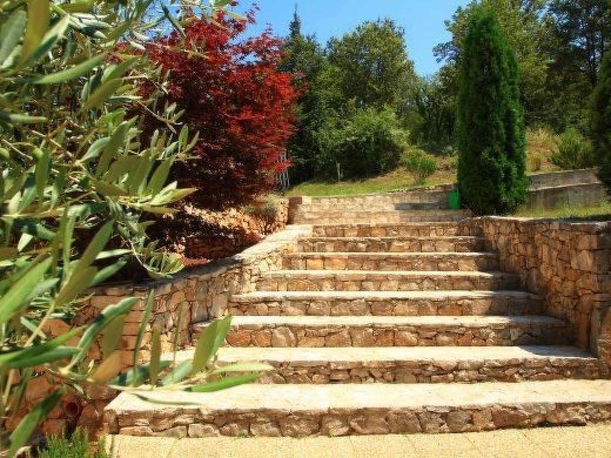 Modern ausgestattetes Ferienhaus in ruhiger Lage-Image-tags.info