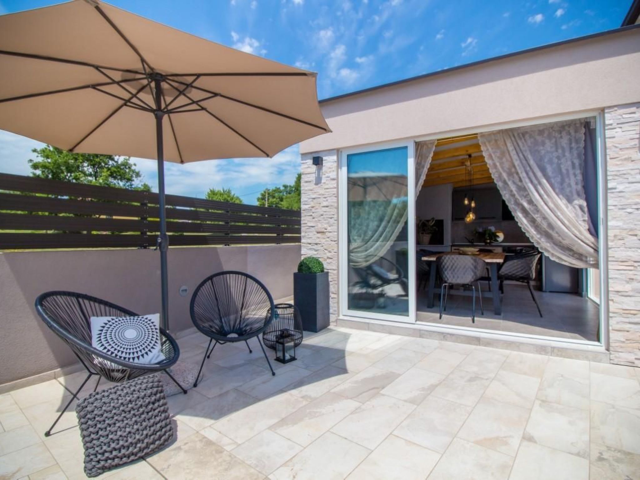 Villa Franka — Terrace (3 of 32)