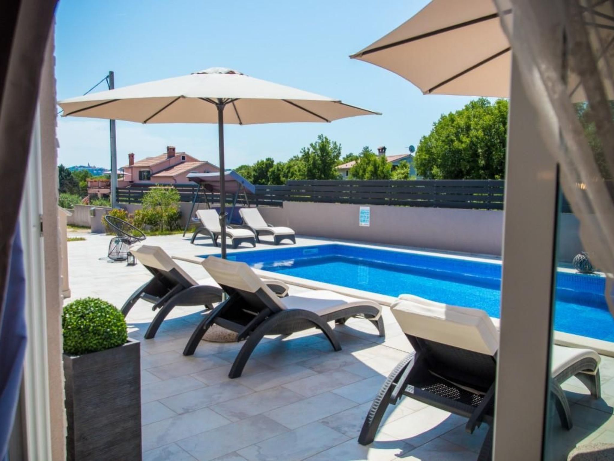 Villa Franka — Terrace (4 of 32)