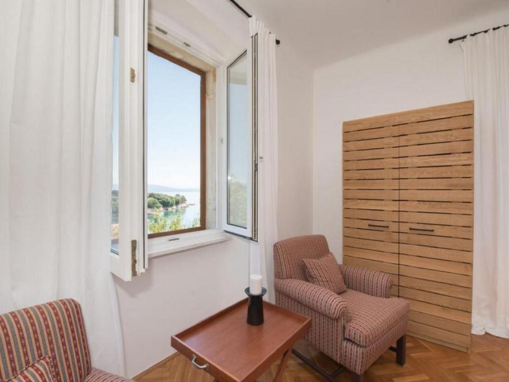 Villa Paula-Image-tags.info