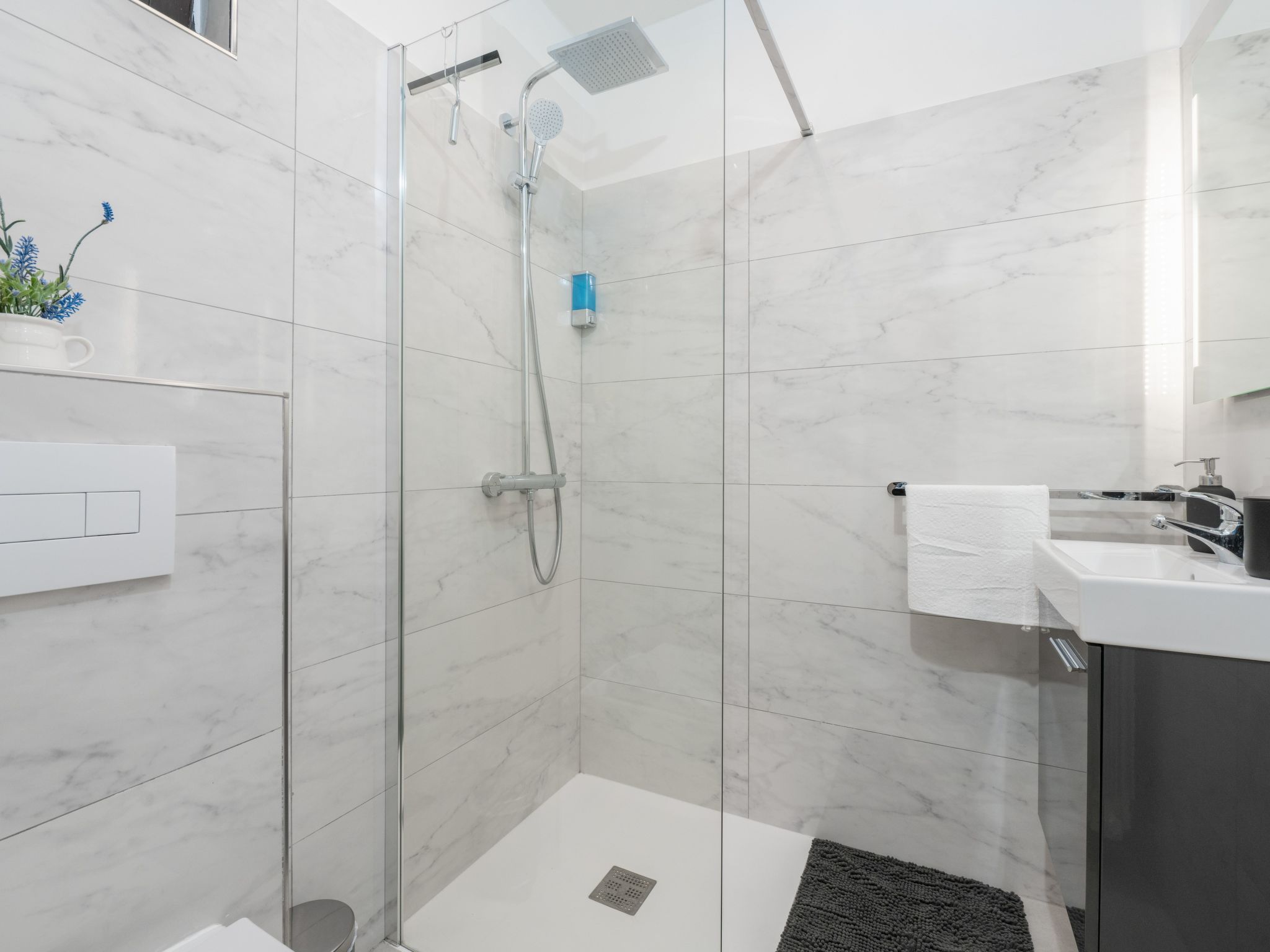 Luxury Seaview Apartment