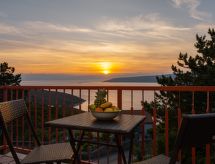 Luxury Seaview Apartment