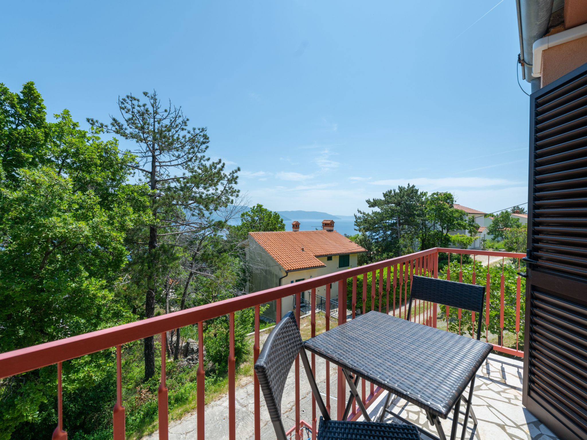 Luxury Seaview Apartment-Image-tags.info