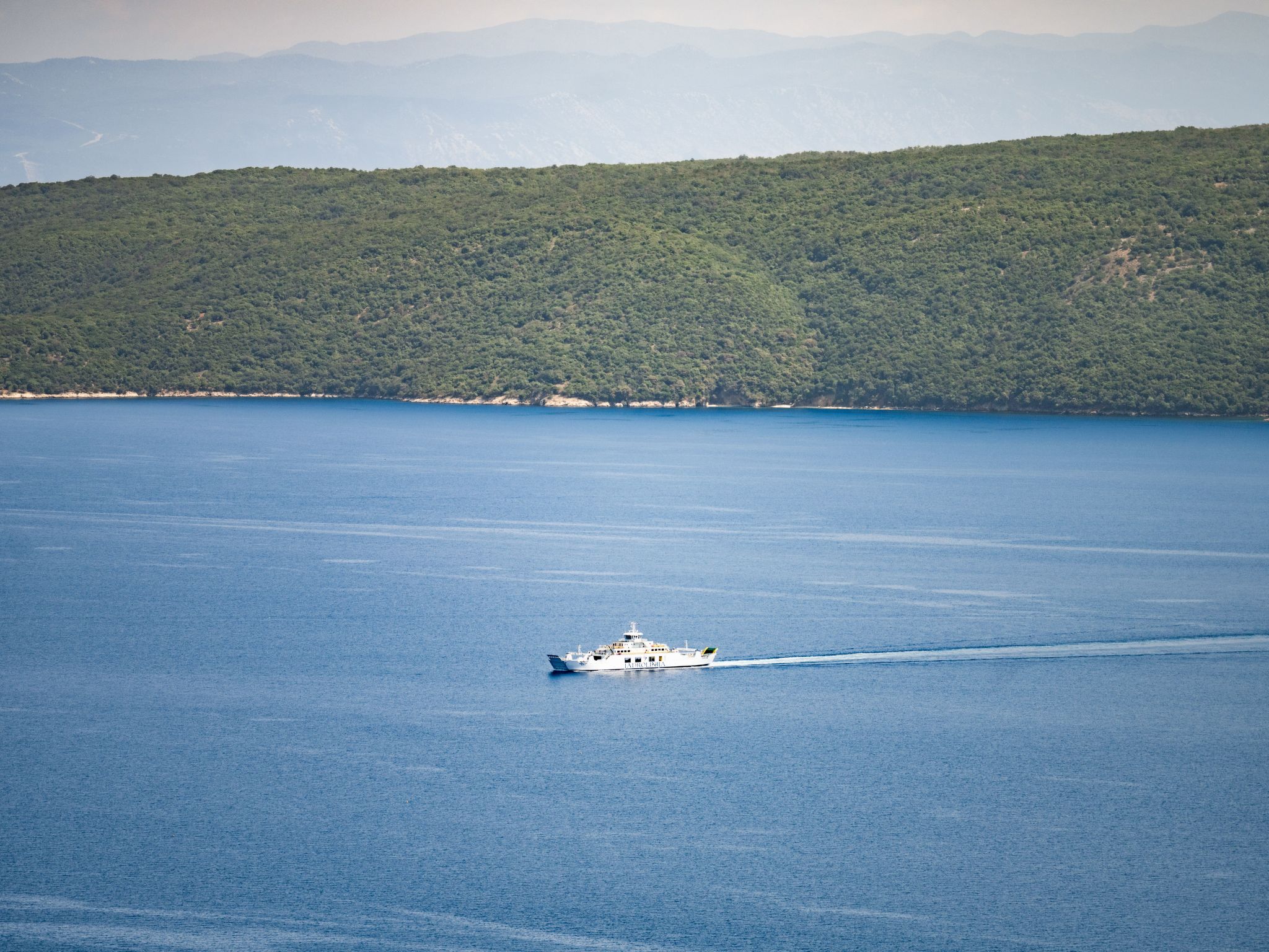 Luxury Seaview Apartment-Image-tags.info