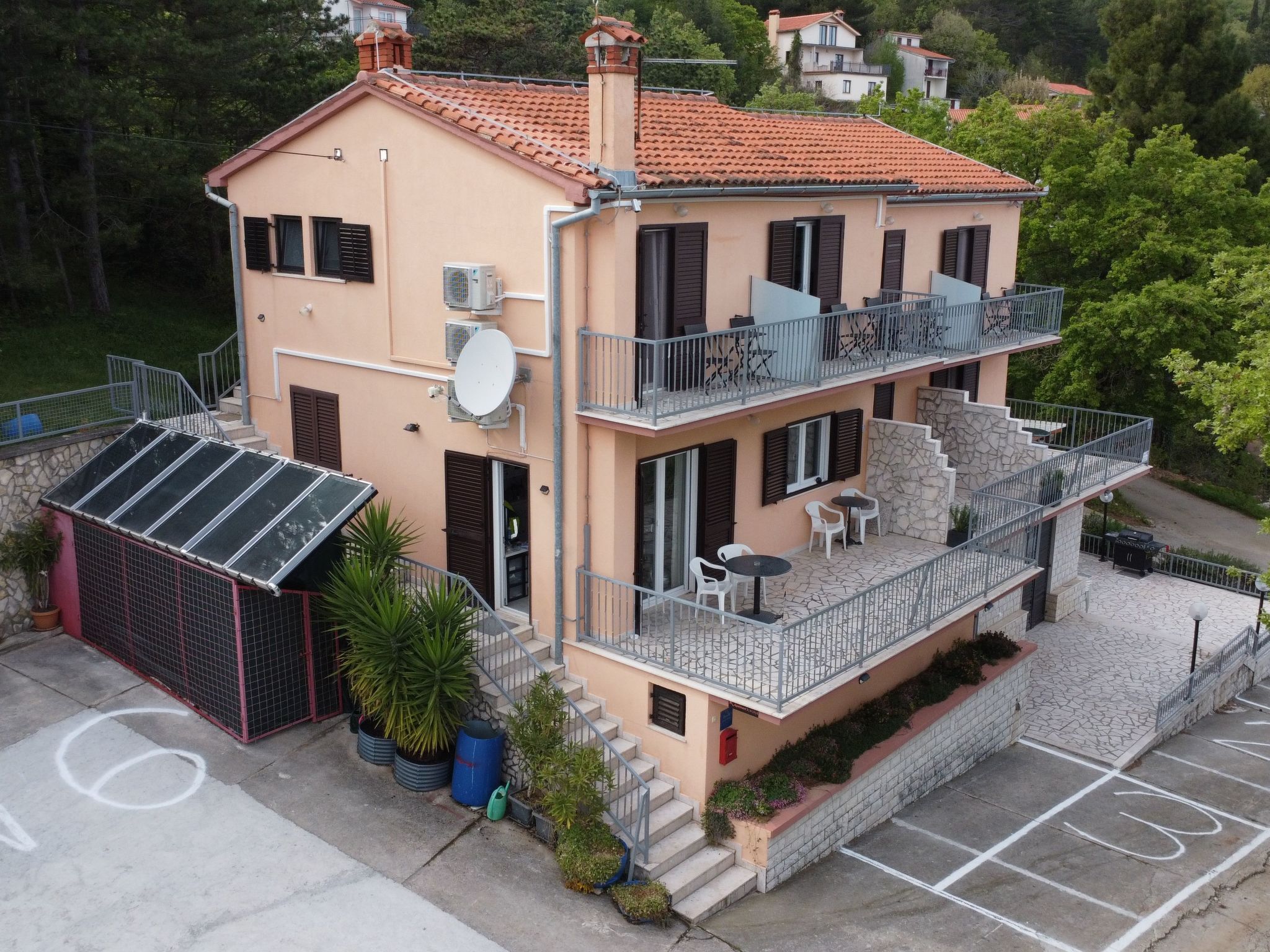 Luxury Seaview Apartment-Image-tags.info