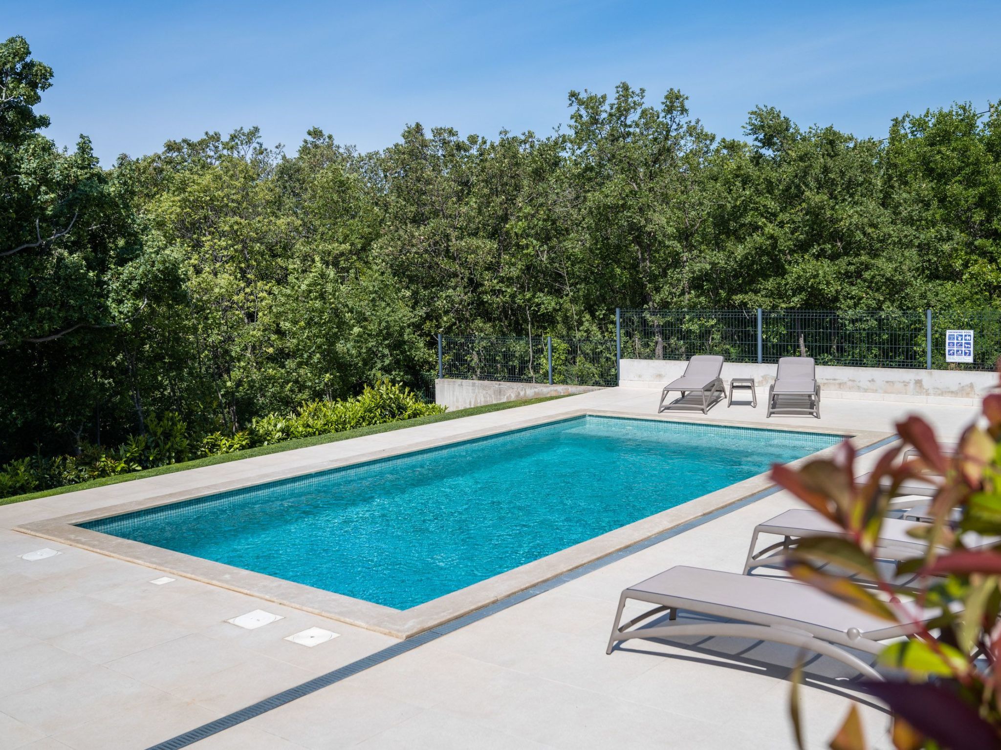 Beheizter Außenpool ohne Aufpreis-Binnen