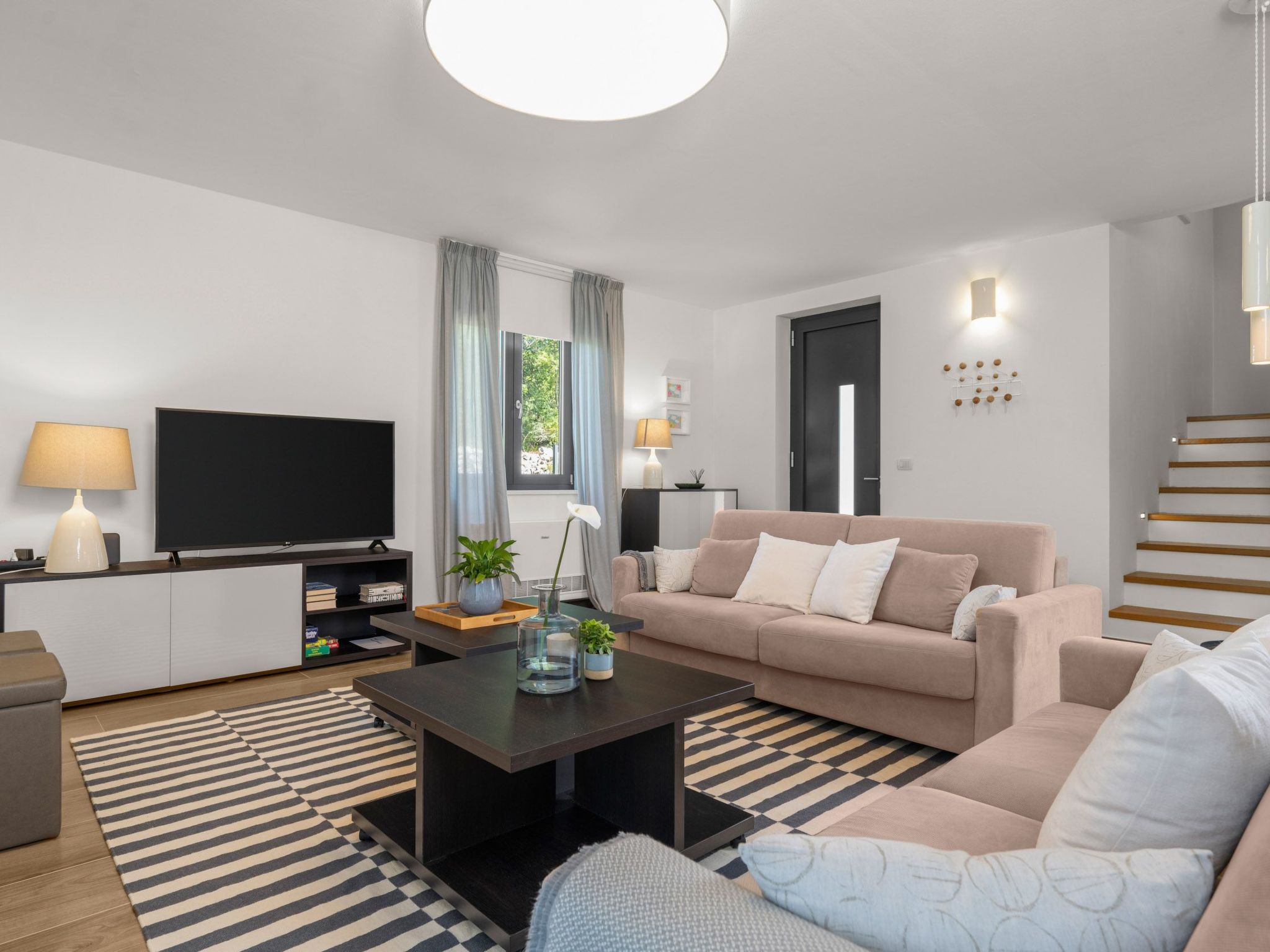 Beheizter Außenpool ohne Aufpreis-Binnen