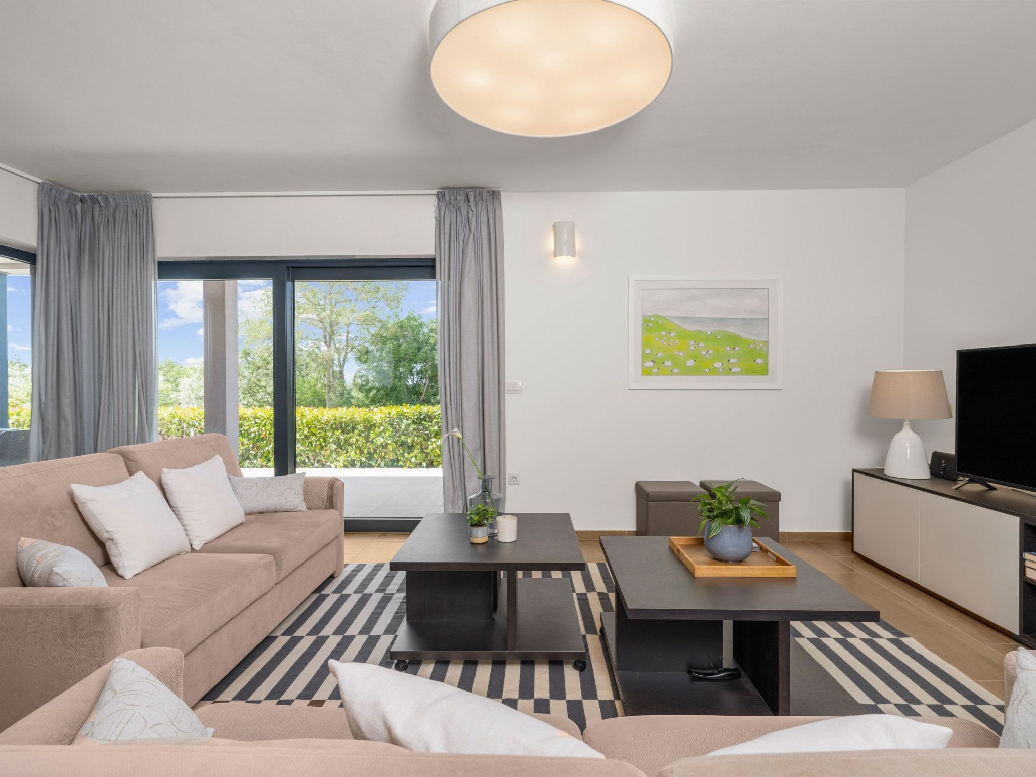 Beheizter Außenpool ohne Aufpreis-Binnen