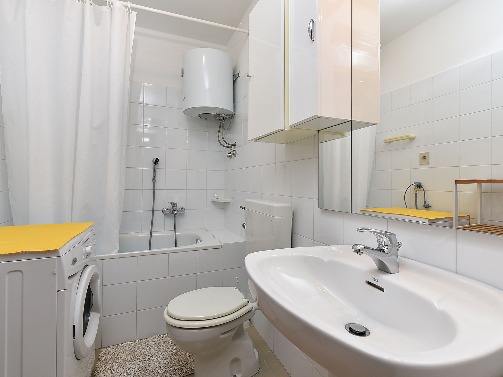 Apartment 2372 - Inside