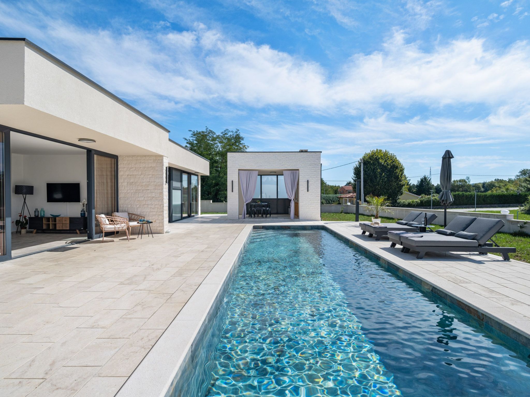 Sunset Villa B-Binnen