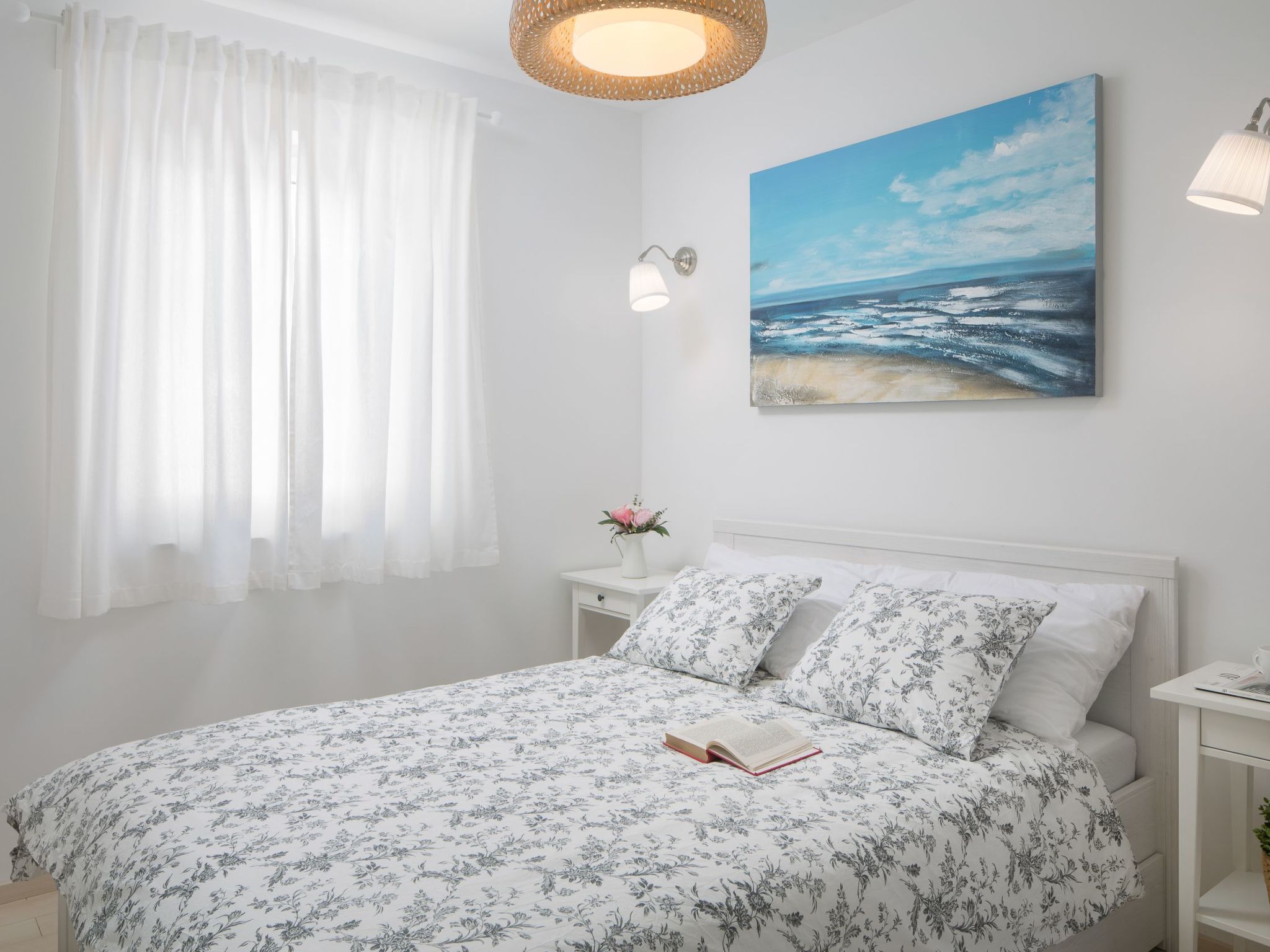 Charmante Villa mit gepflegtem Garten und beheiztem Pool-Dedans