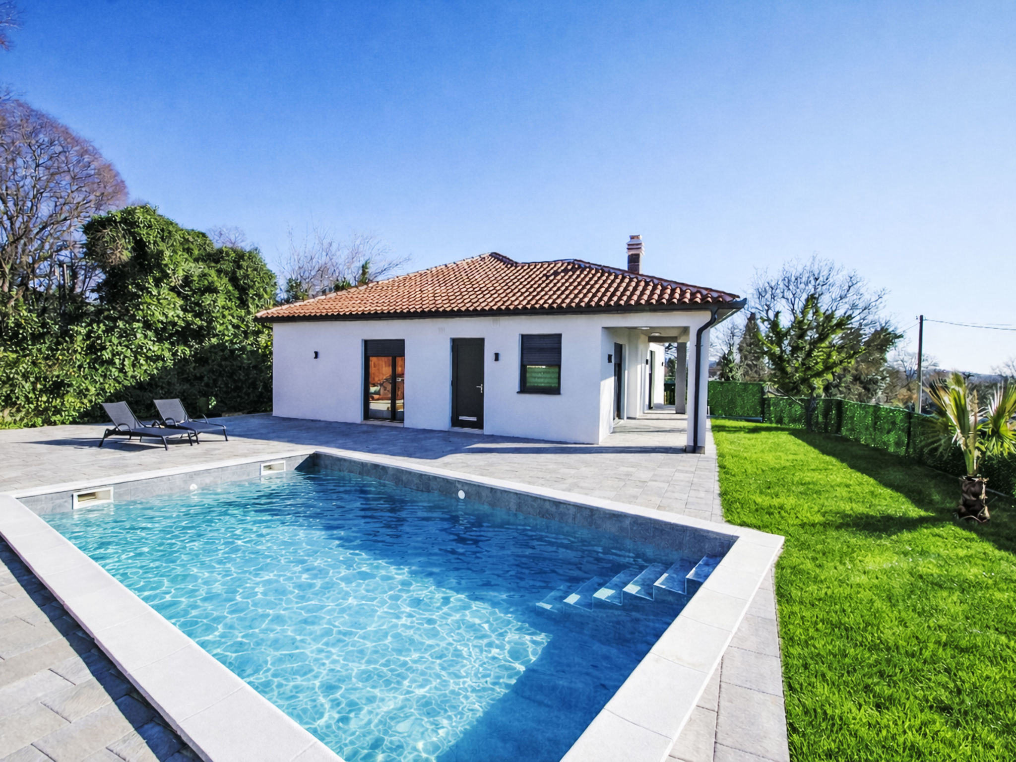 Charming 3-Bedroom Riviera