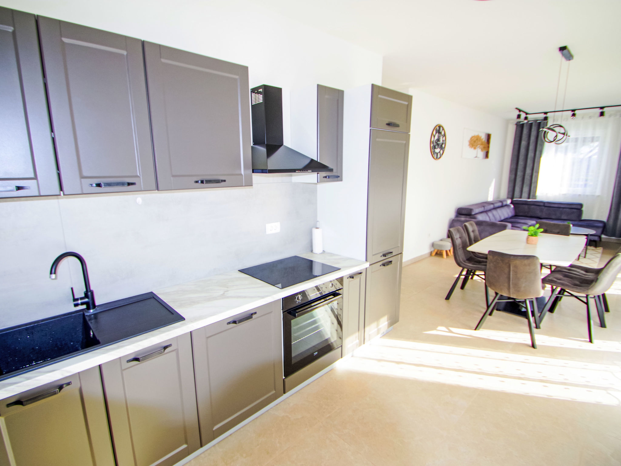 Charming 3-Bedroom Riviera - Dedans