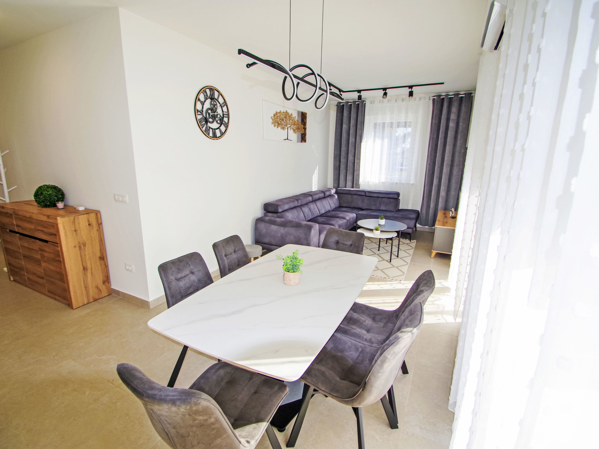 Charming 3-Bedroom Riviera - Dedans