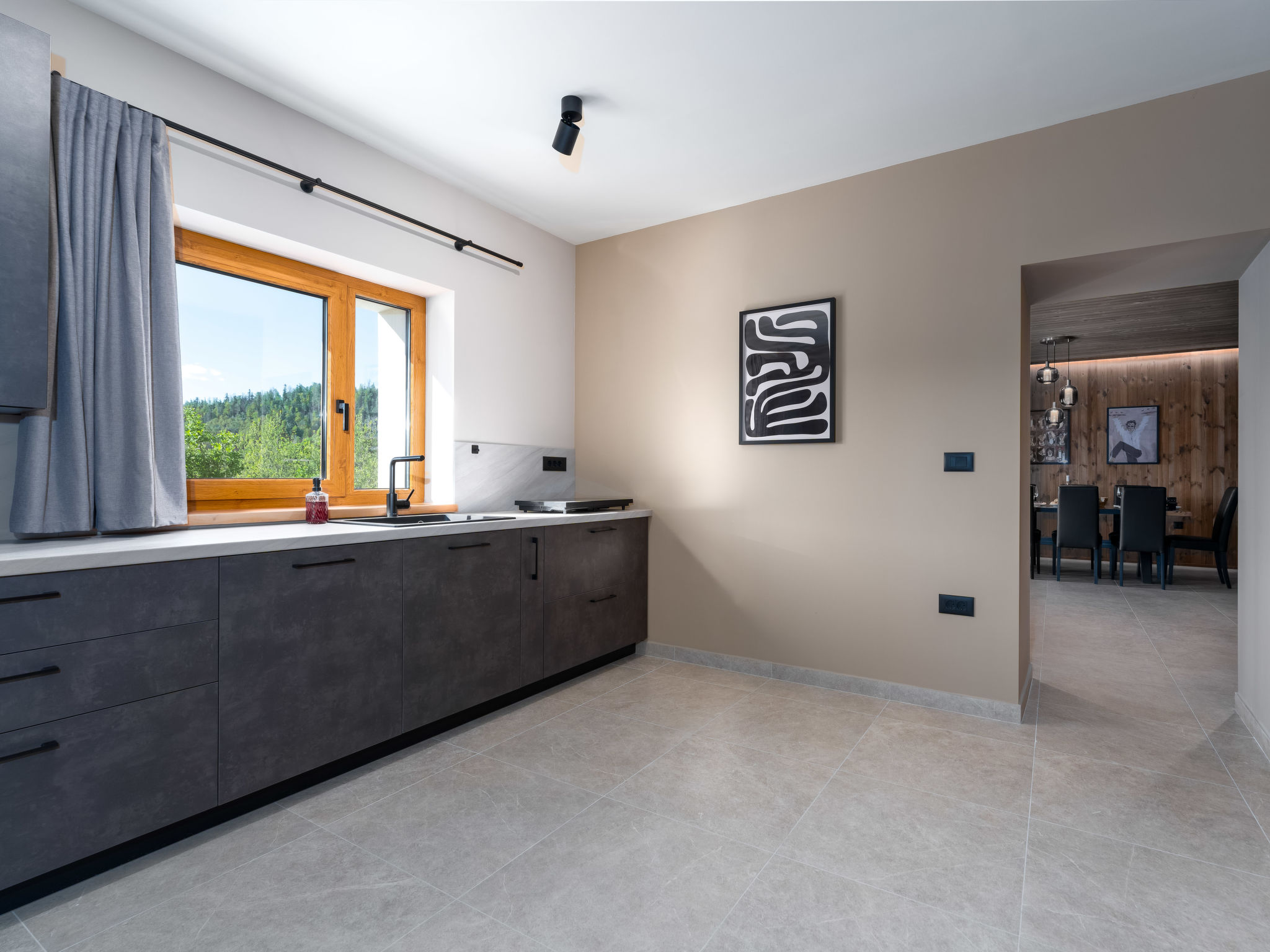 Orso House - Binnen