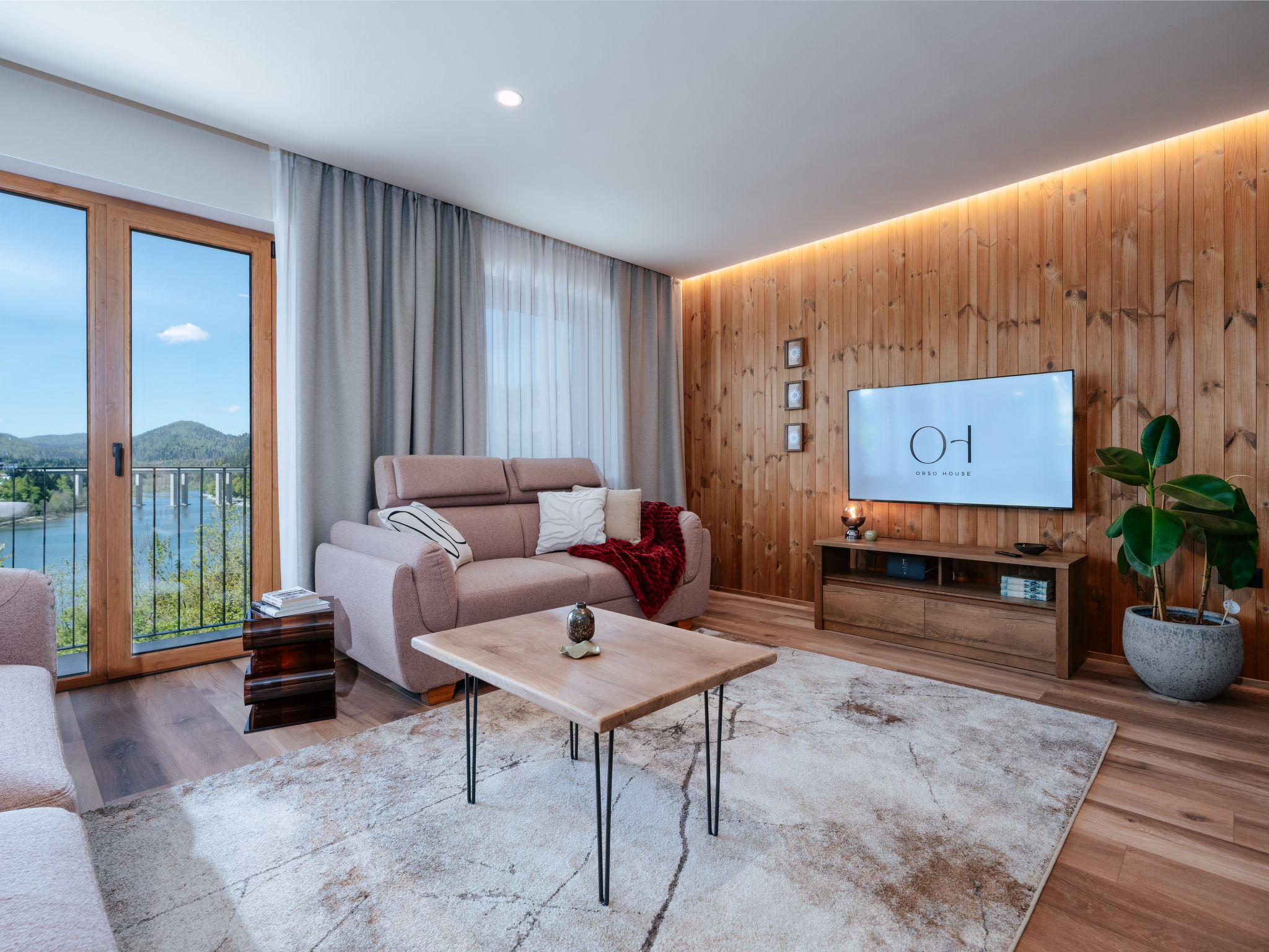 Orso House - Binnen