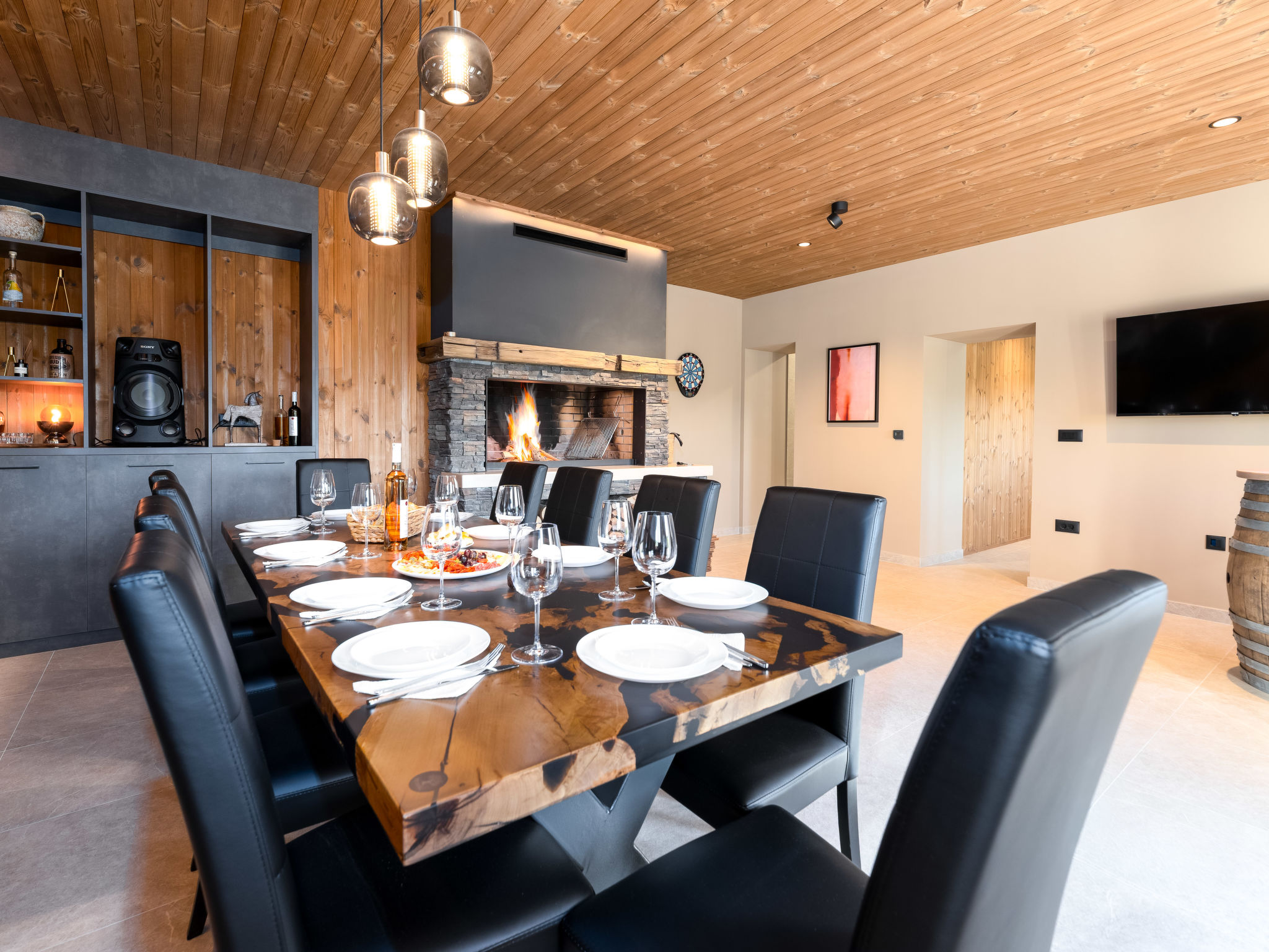 Orso House - Binnen