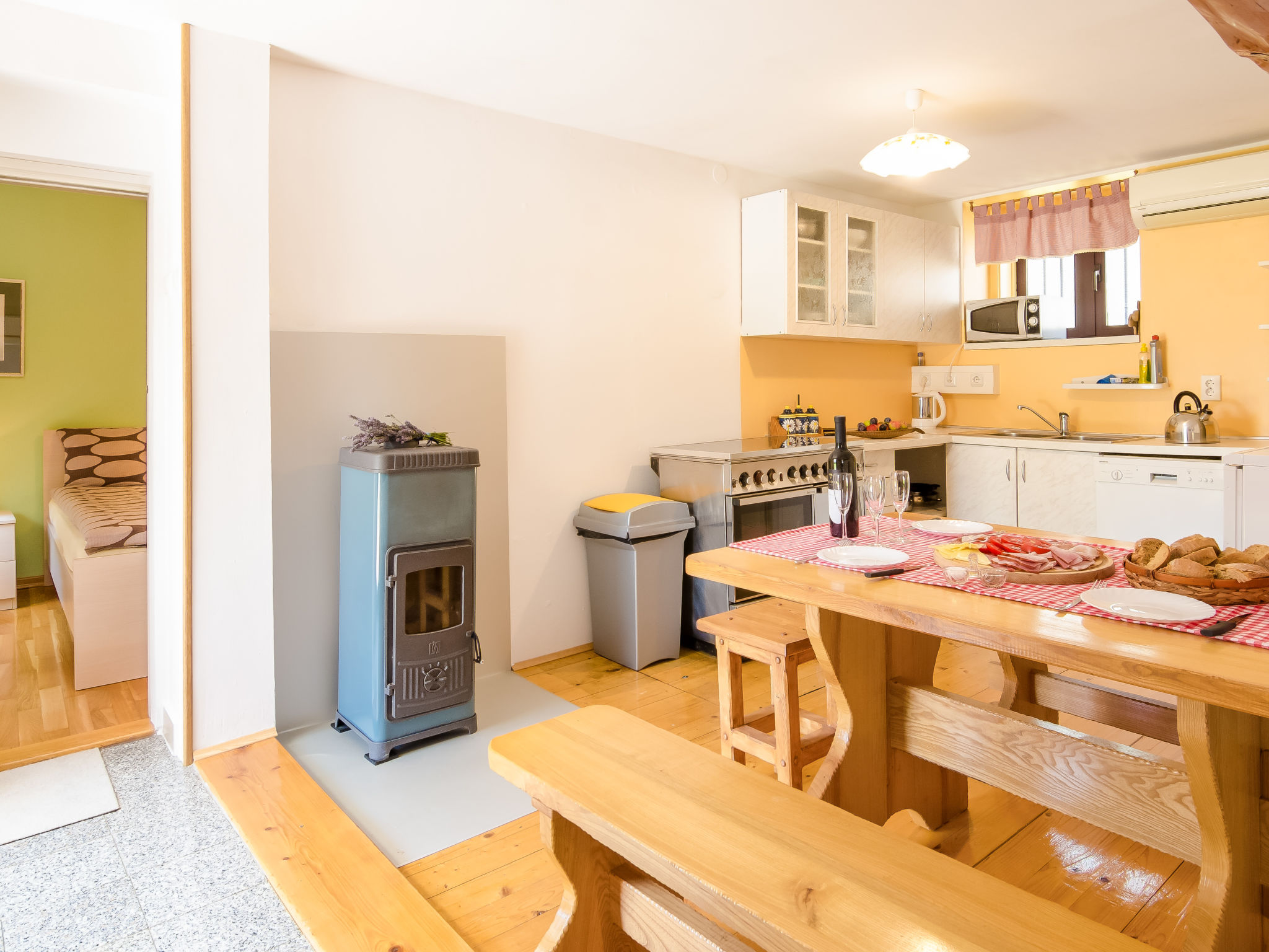Kitchen / Dining Room