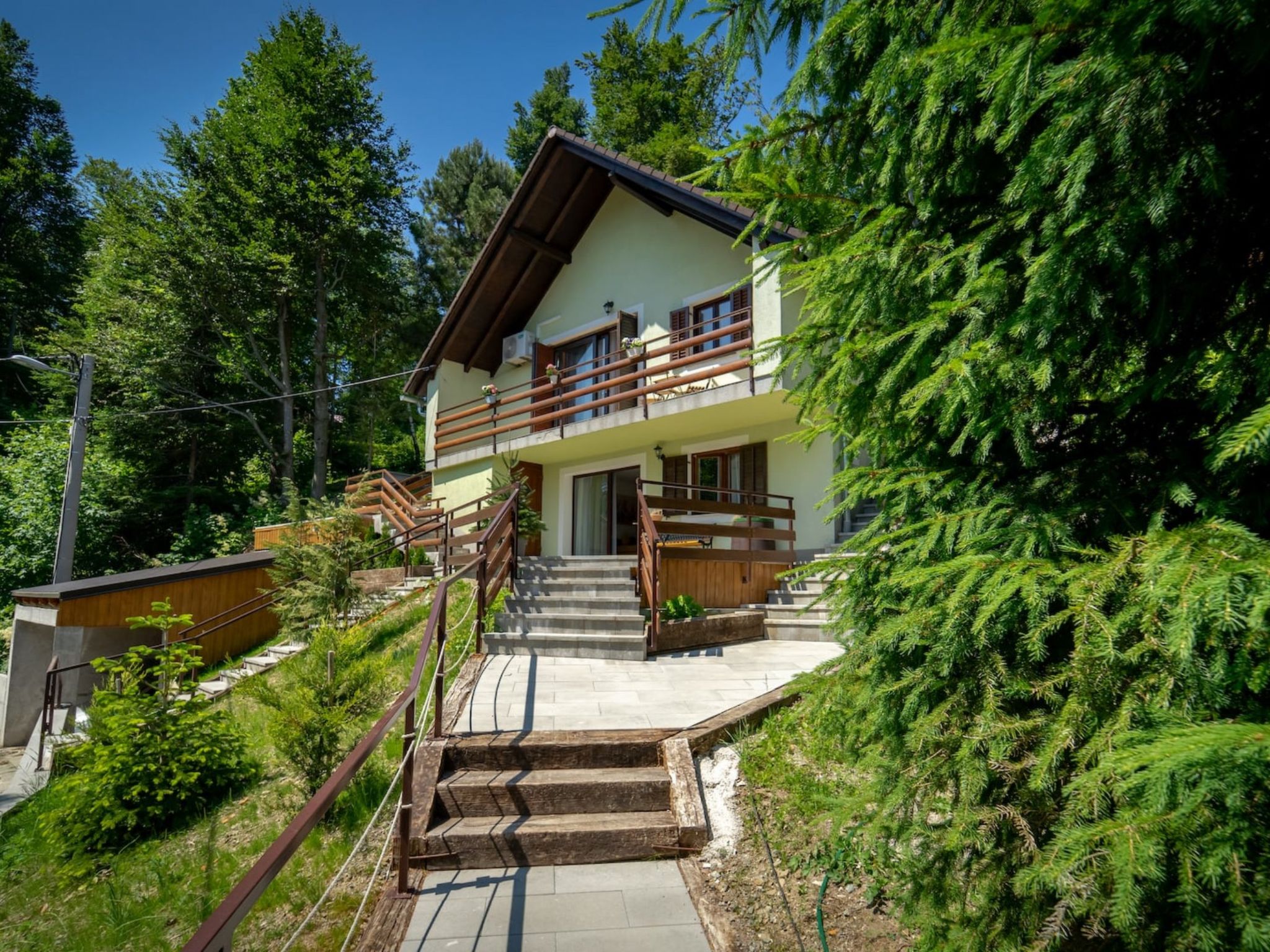 Apartment Green Dream Fužine - Outside