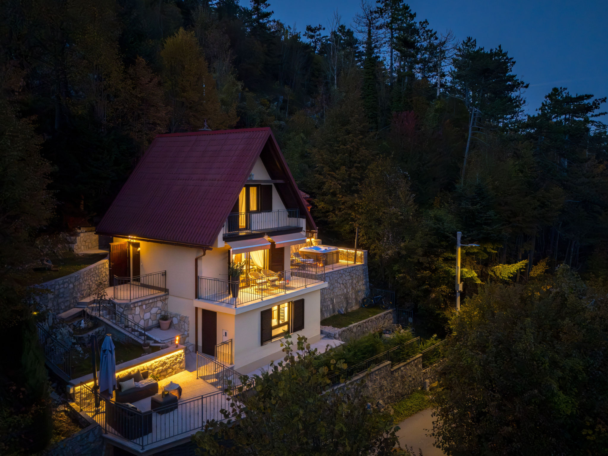 Ferienhaus in Fuzine (Kroatien) und 1 Hund erlaubt