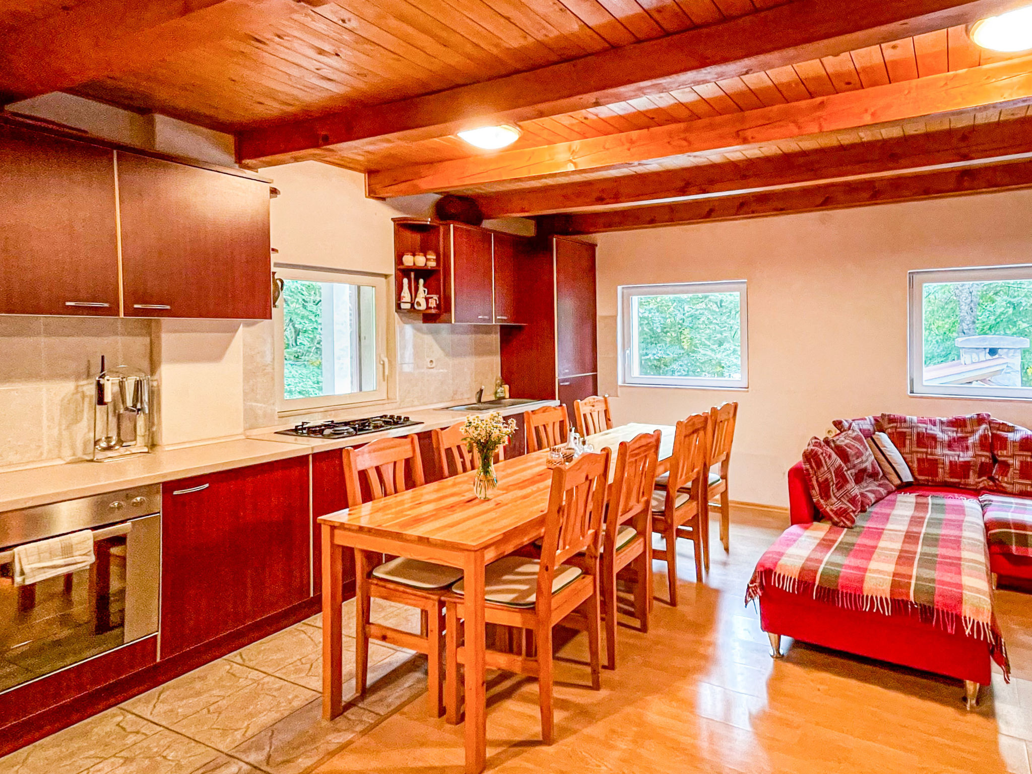 Kitchen / Dining Room